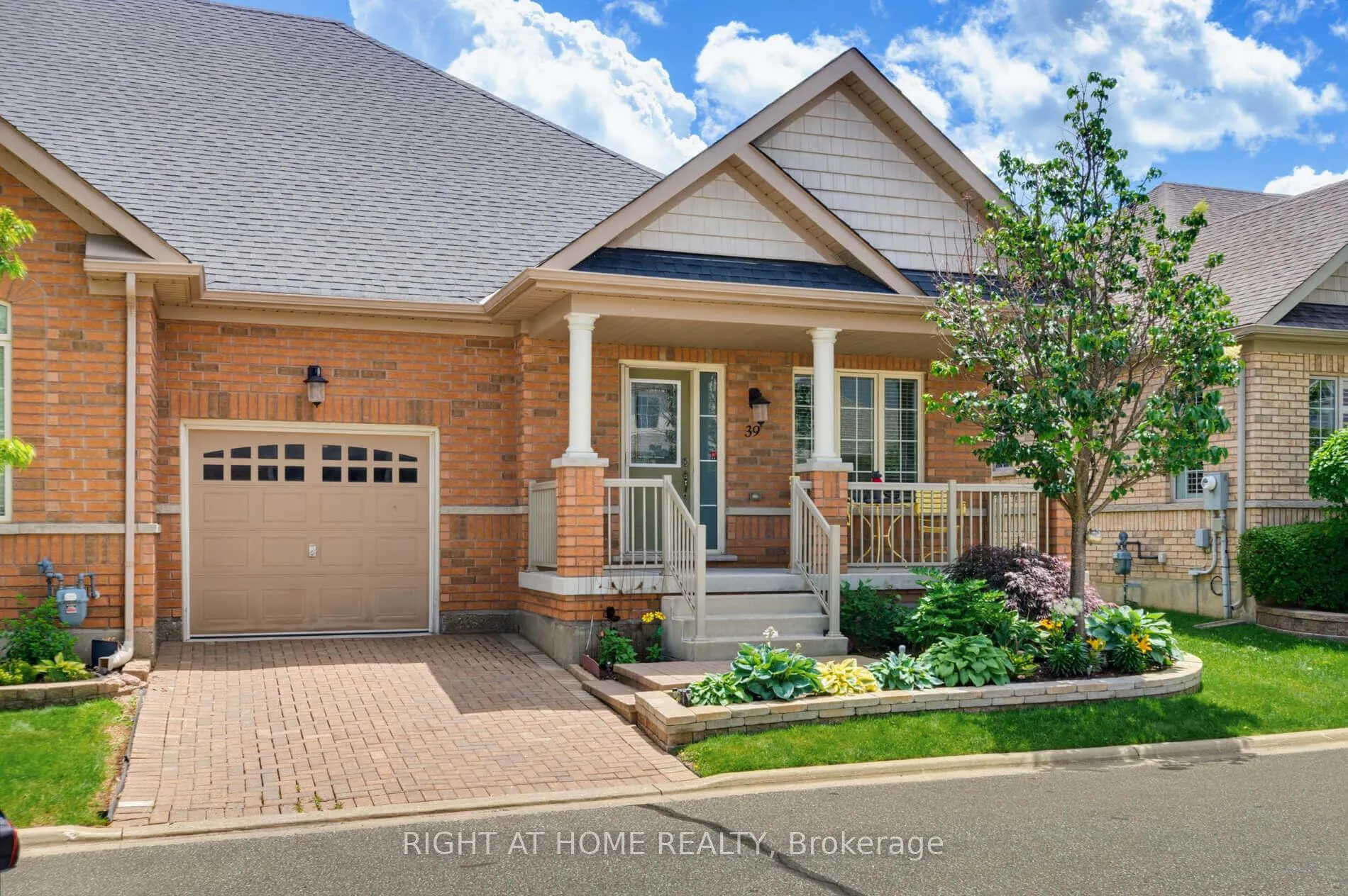 Photo 2 of Unit 33, 39 Lacorra Way, Brampton, Sandringham-Wellington — HOMEH