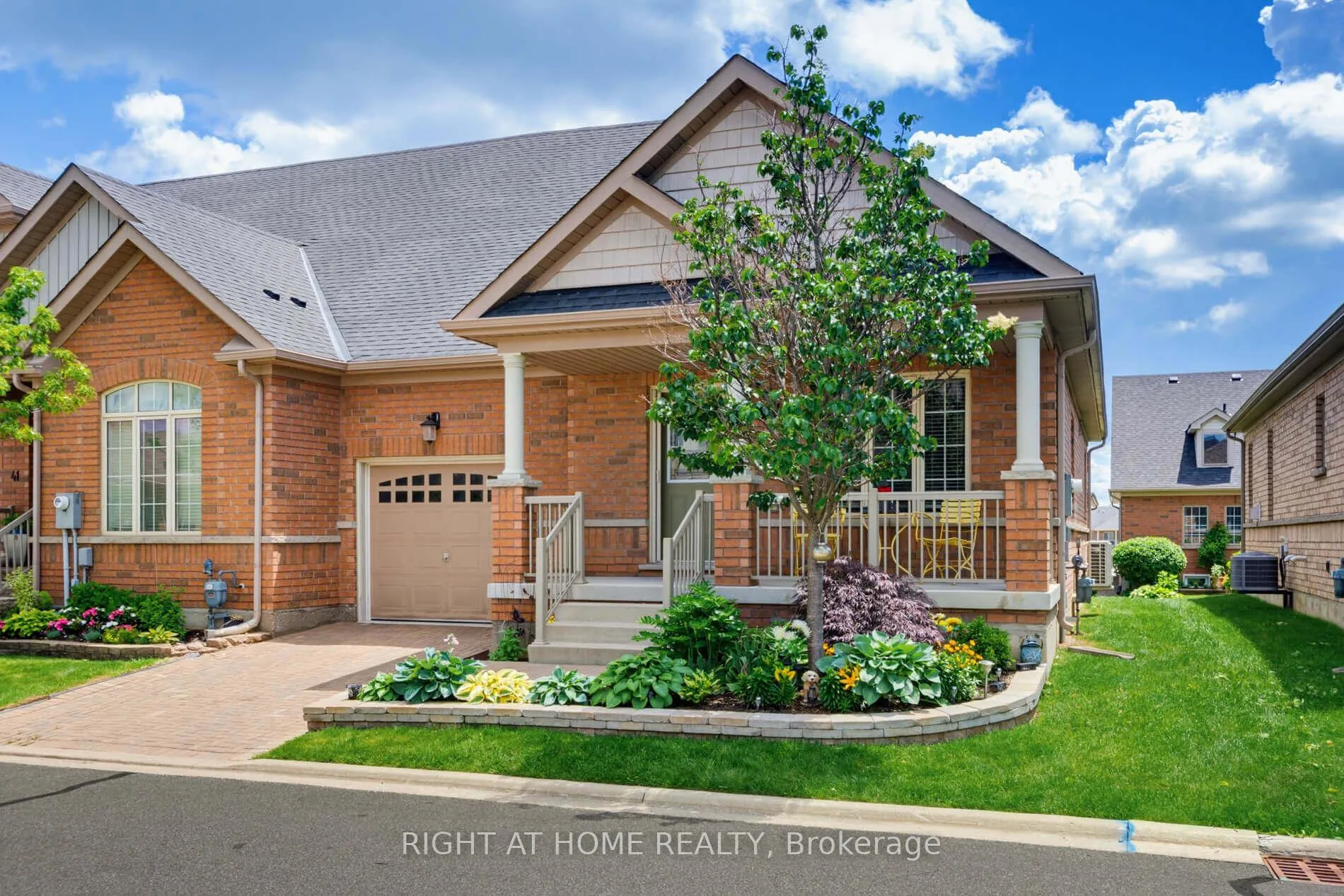 Photo 3 of Unit 33, 39 Lacorra Way, Brampton, Sandringham-Wellington — HOMEH
