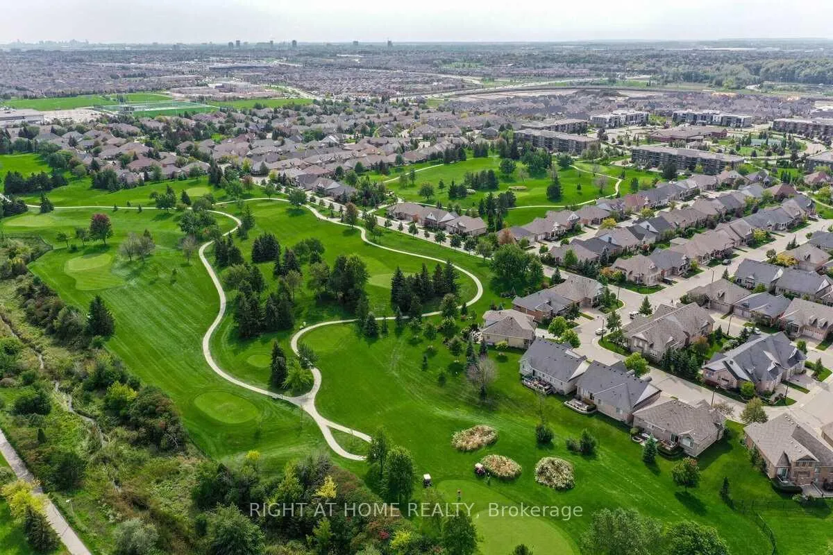 Photo 27 of Unit 33, 39 Lacorra Way, Brampton, Sandringham-Wellington — HOMEH
