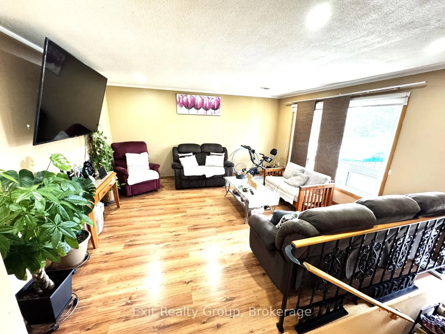 Photo 3 of 30 Alfred Street, Quinte West, Trenton Ward — HOMEH