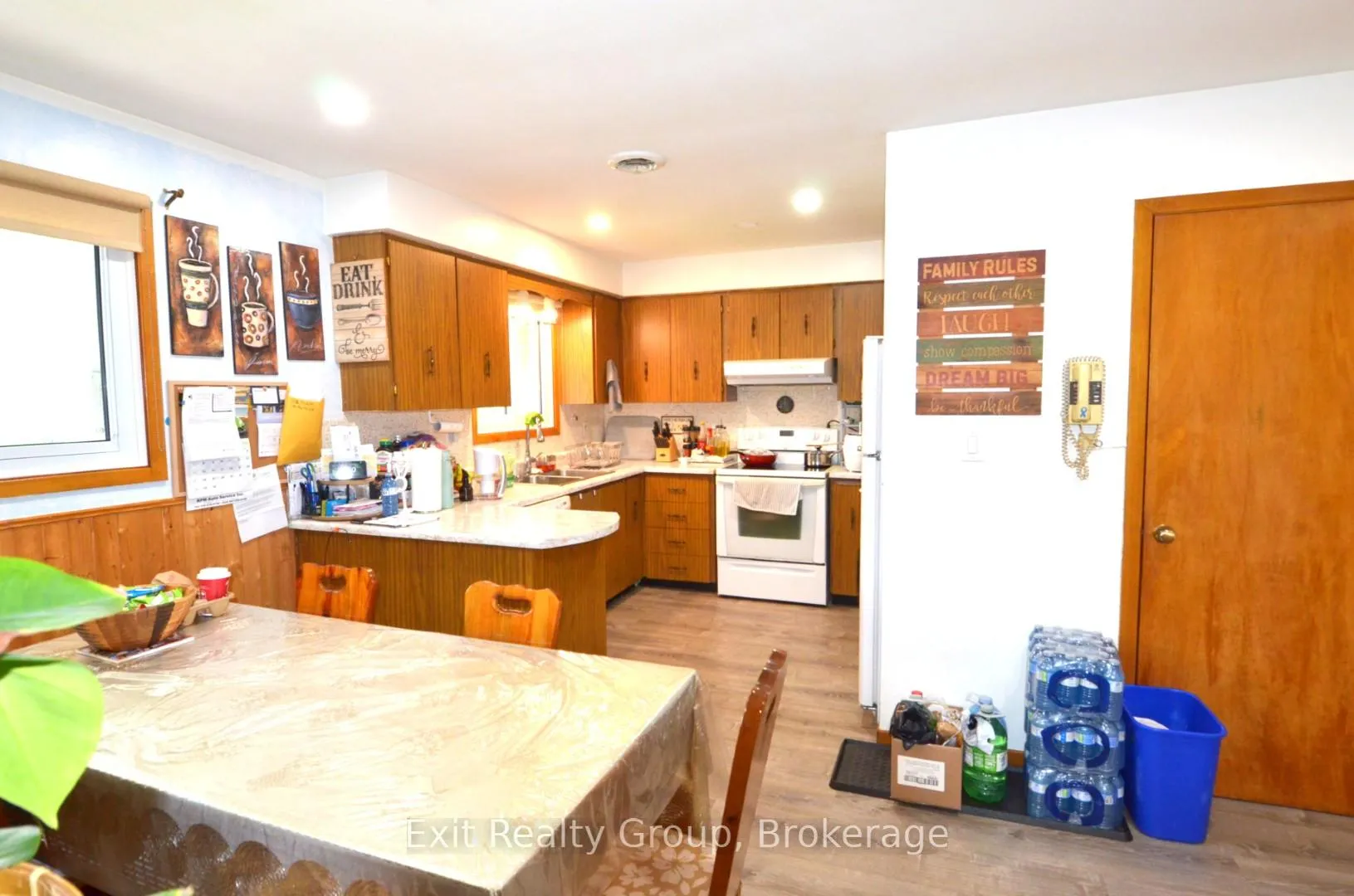 Photo 5 of 30 Alfred Street, Quinte West, Trenton Ward — HOMEH