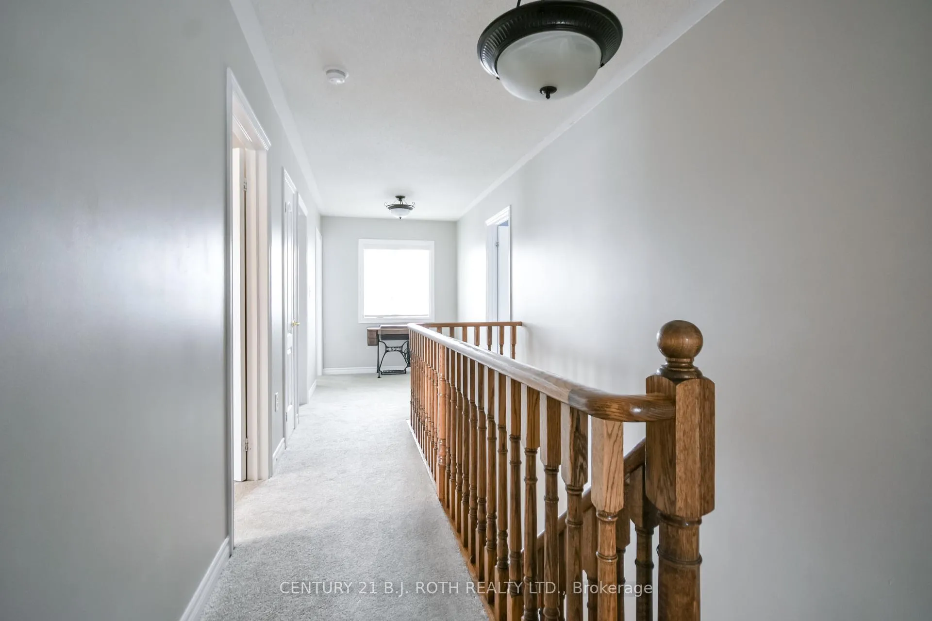 Photo 15 of 47 Maple Crown Terrace, Barrie, Innis-Shore — HOMEH