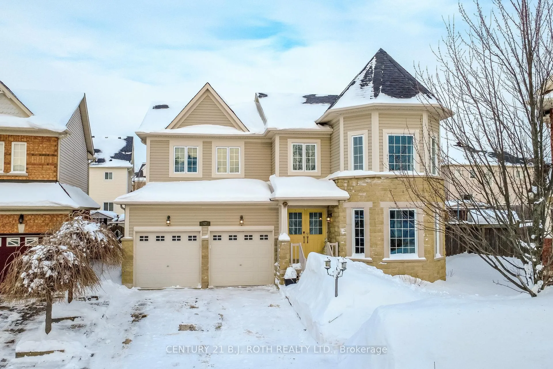 Photo 37 of 47 Maple Crown Terrace, Barrie, Innis-Shore — HOMEH