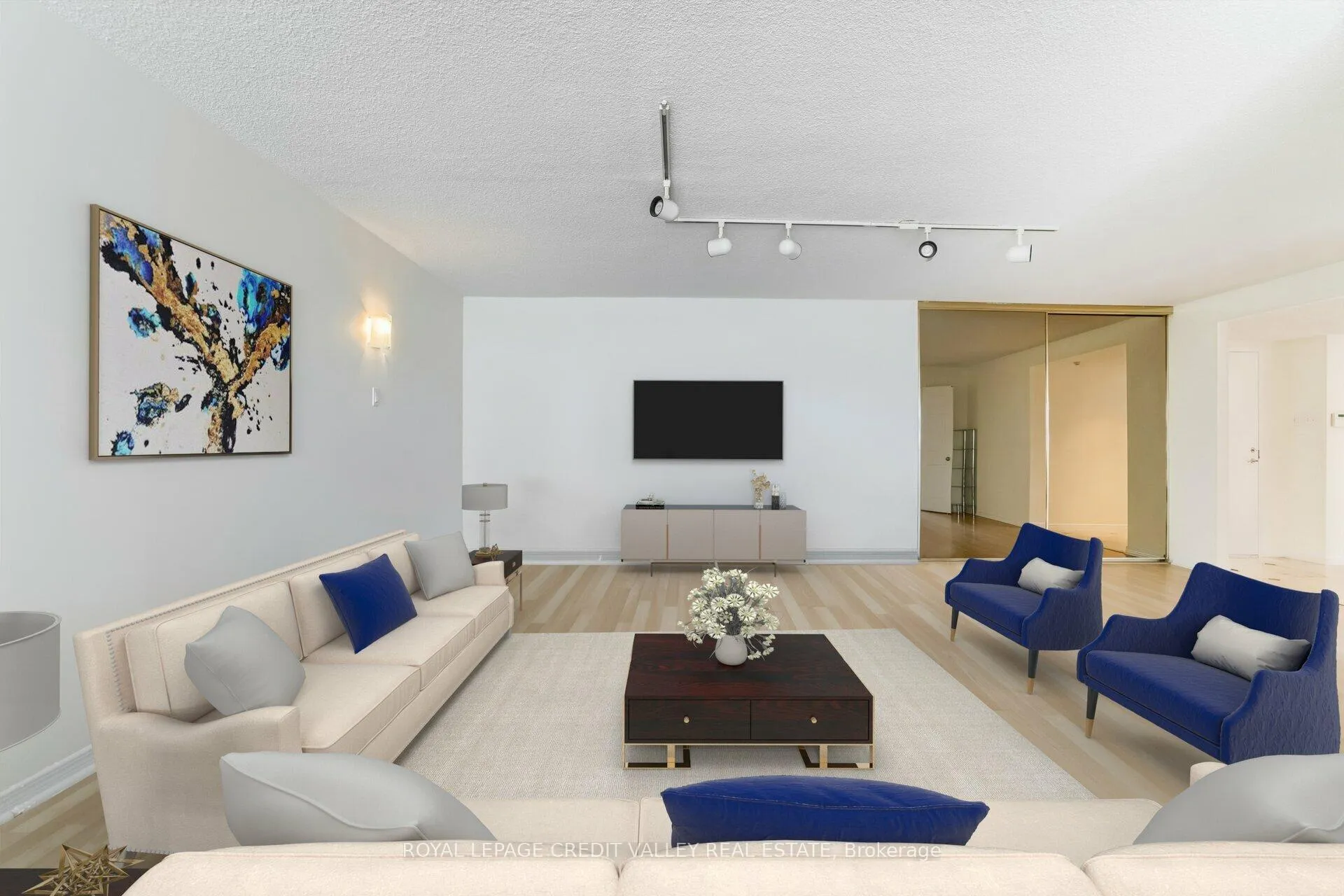 Photo 7 of Unit 601, 360 Bloor Street E, Toronto, Rosedale-Moore Park — HOMEH