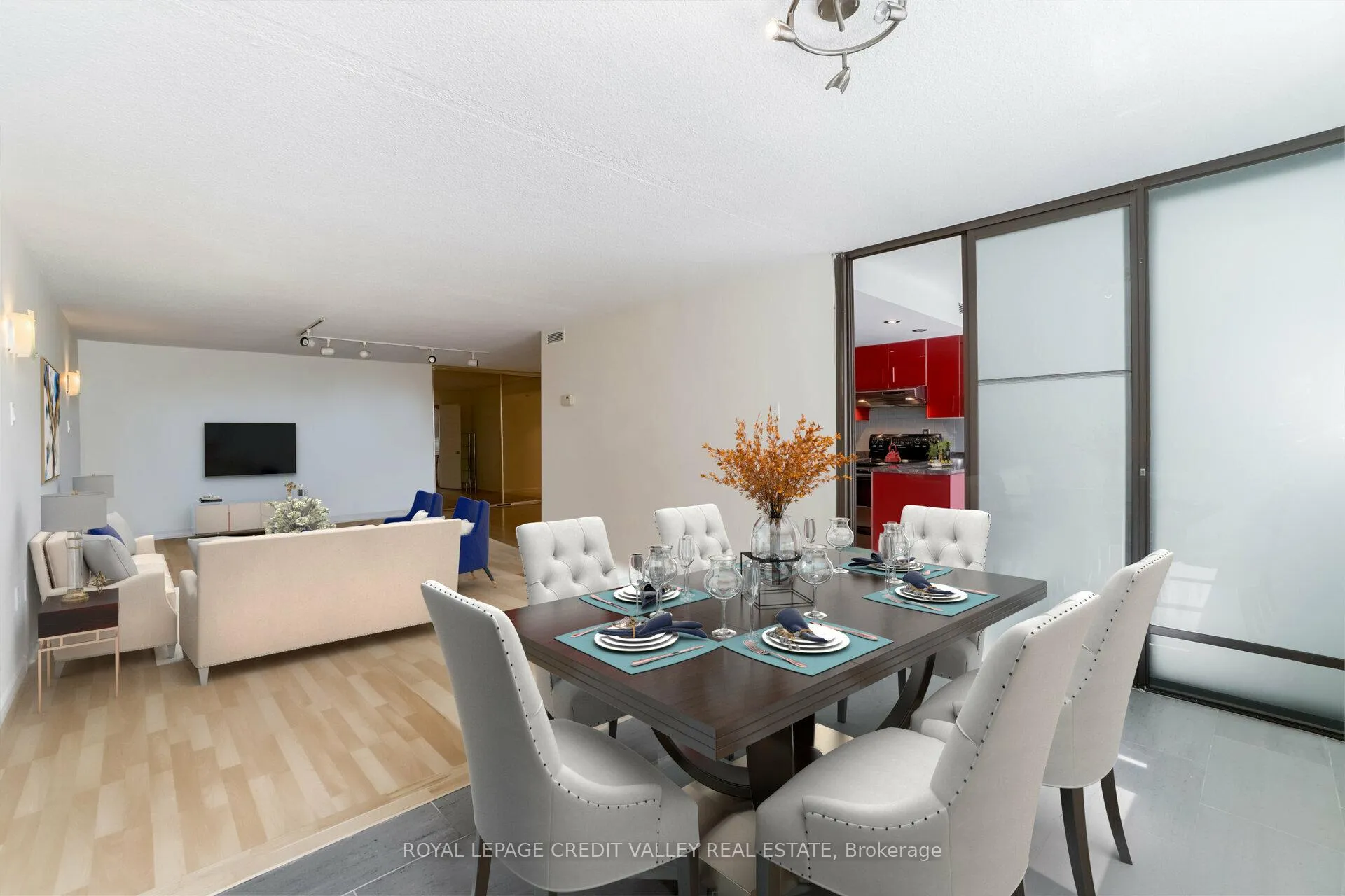 Photo 11 of Unit 601, 360 Bloor Street E, Toronto, Rosedale-Moore Park — HOMEH