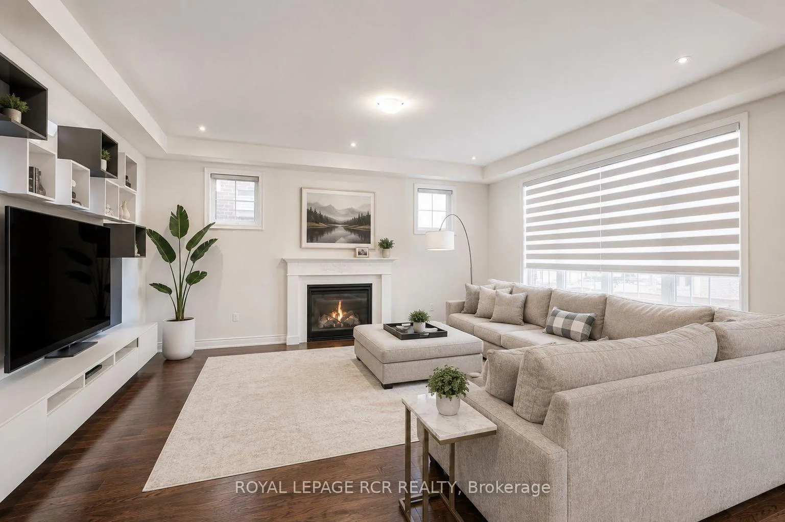 Photo 7 of 180 Klein Mills Road, Vaughan, Kleinburg — HOMEH