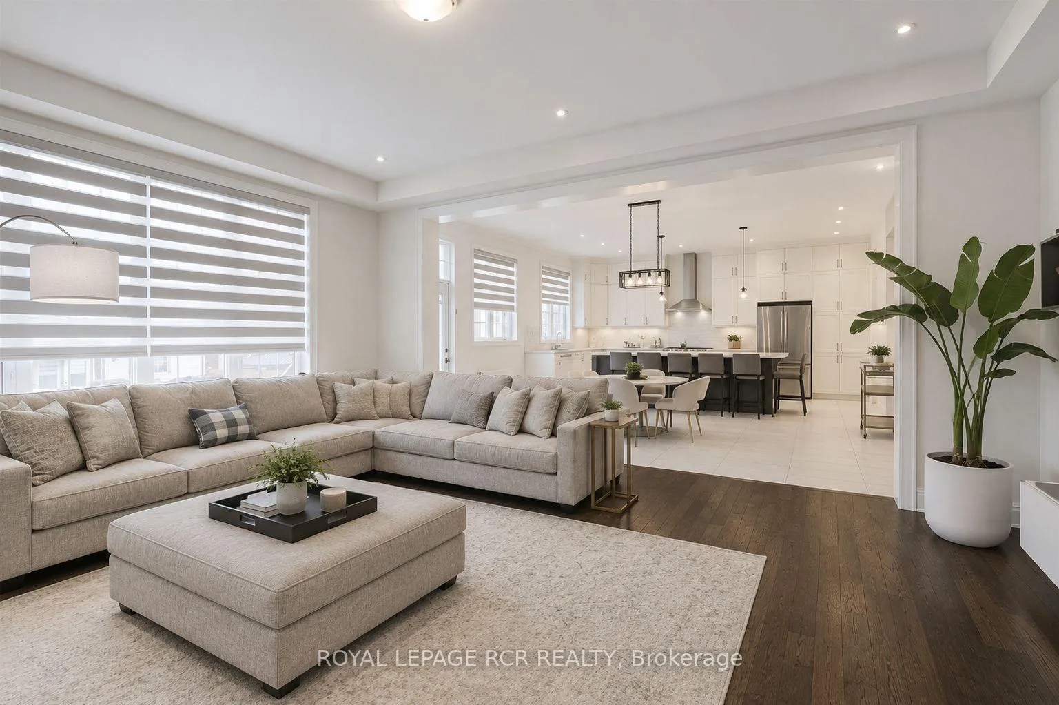Photo 8 of 180 Klein Mills Road, Vaughan, Kleinburg — HOMEH