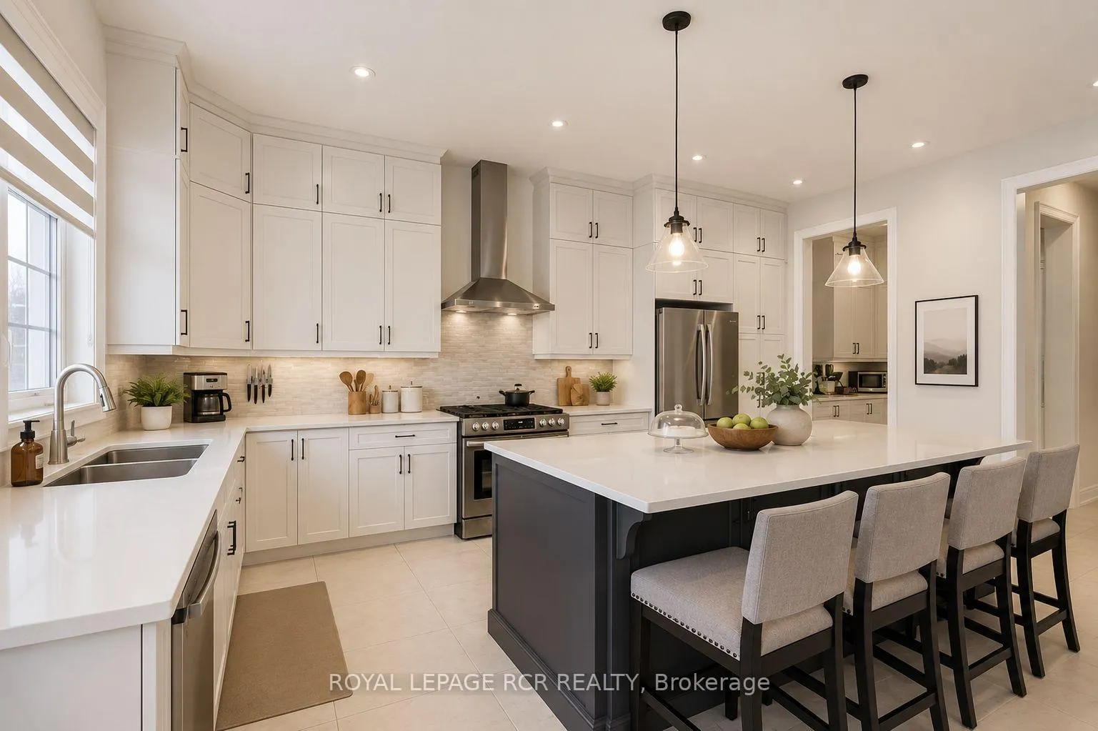 Photo 12 of 180 Klein Mills Road, Vaughan, Kleinburg — HOMEH