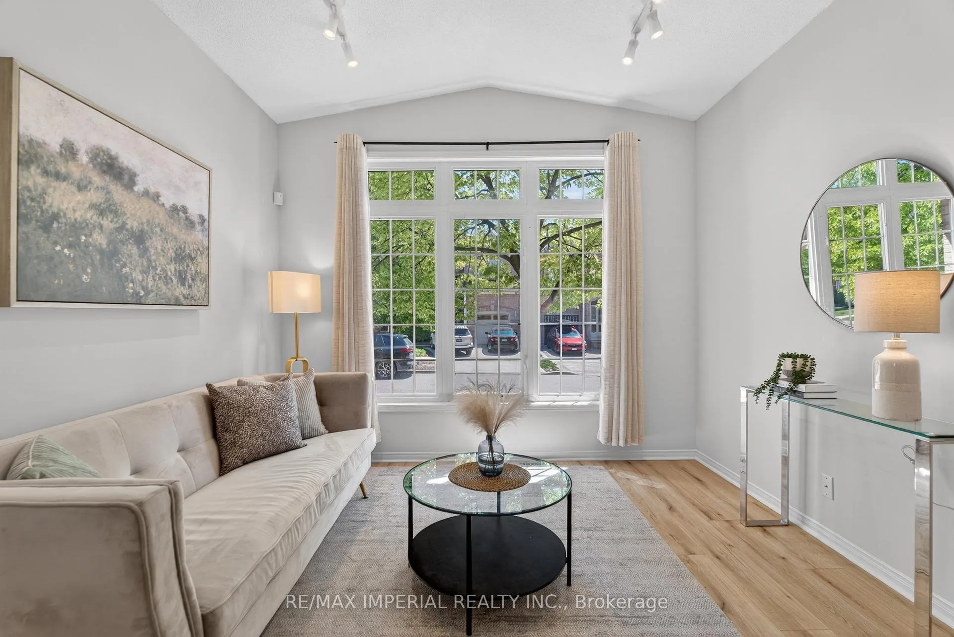 Photo 7 of 18 Davidoff Street, Markham, Wismer — HOMEH