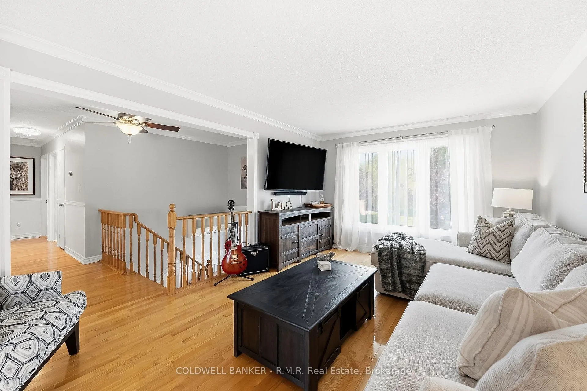 Photo 7 of 14 Glenabbey Drive, Clarington, Courtice — HOMEH
