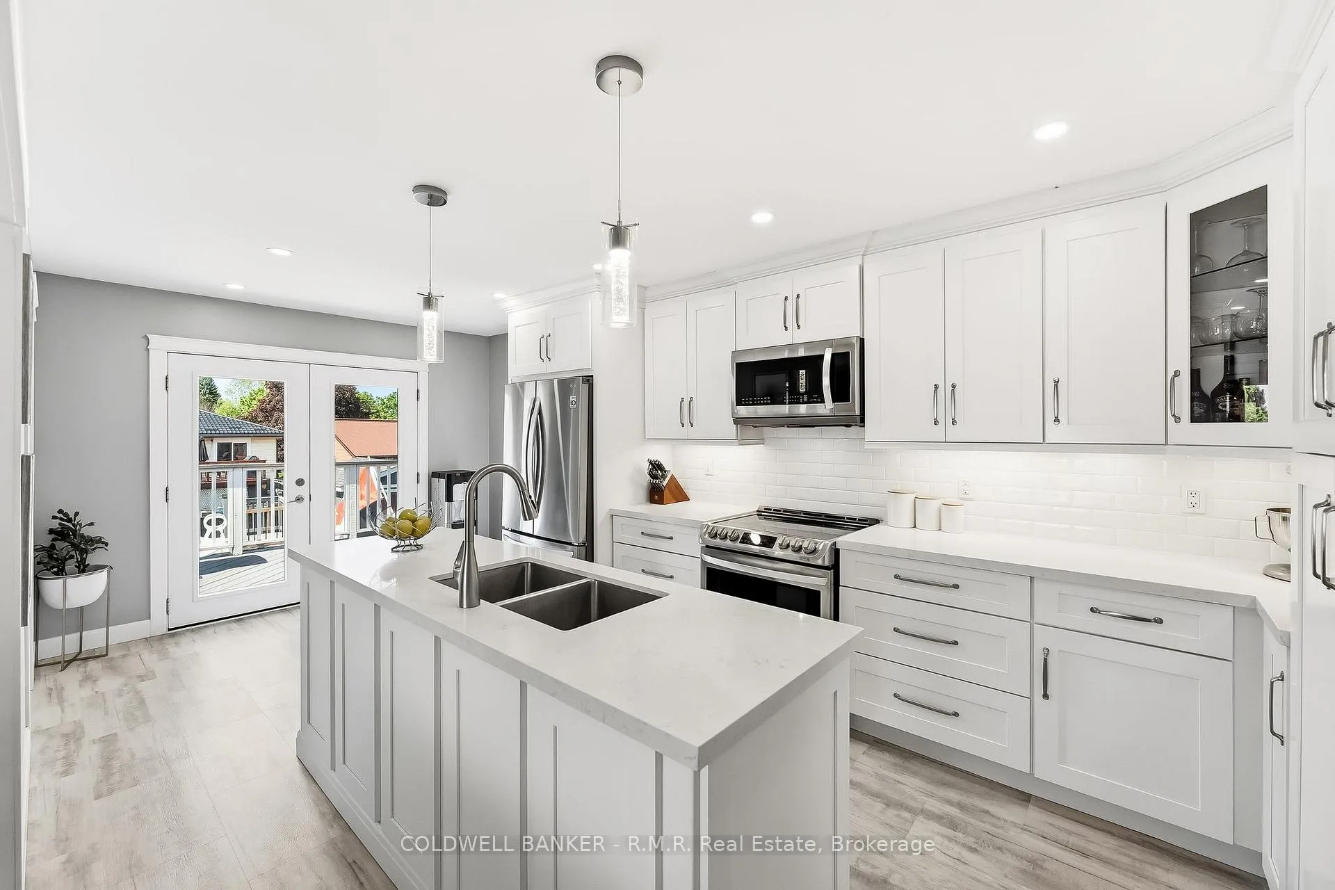 Photo 12 of 14 Glenabbey Drive, Clarington, Courtice — HOMEH