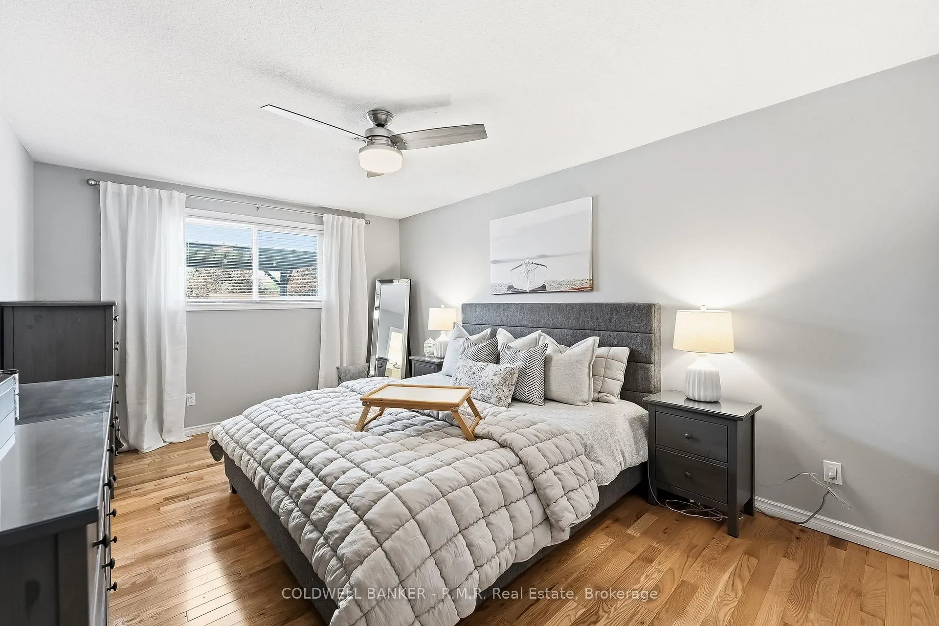 Photo 17 of 14 Glenabbey Drive, Clarington, Courtice — HOMEH