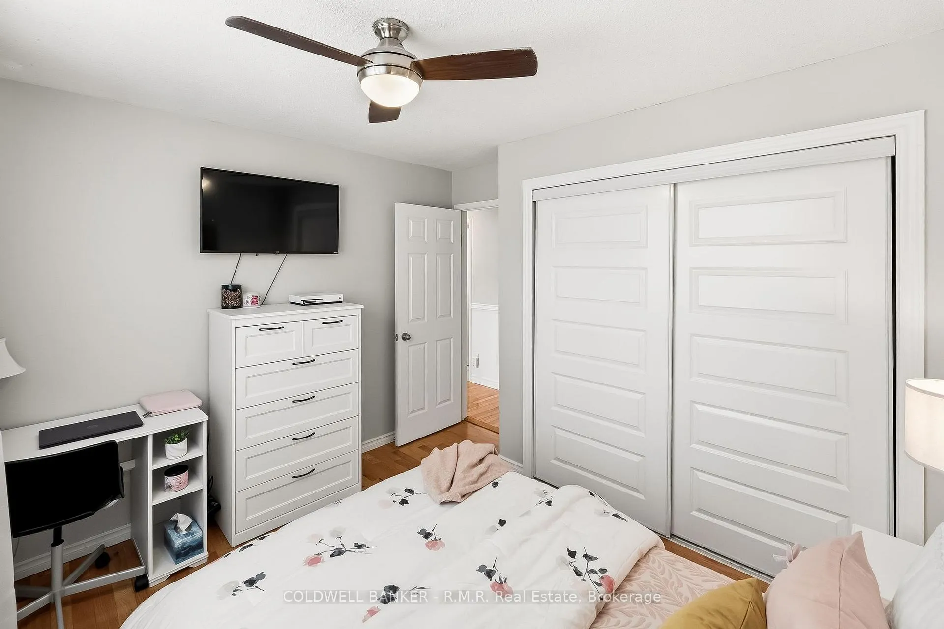 Photo 24 of 14 Glenabbey Drive, Clarington, Courtice — HOMEH