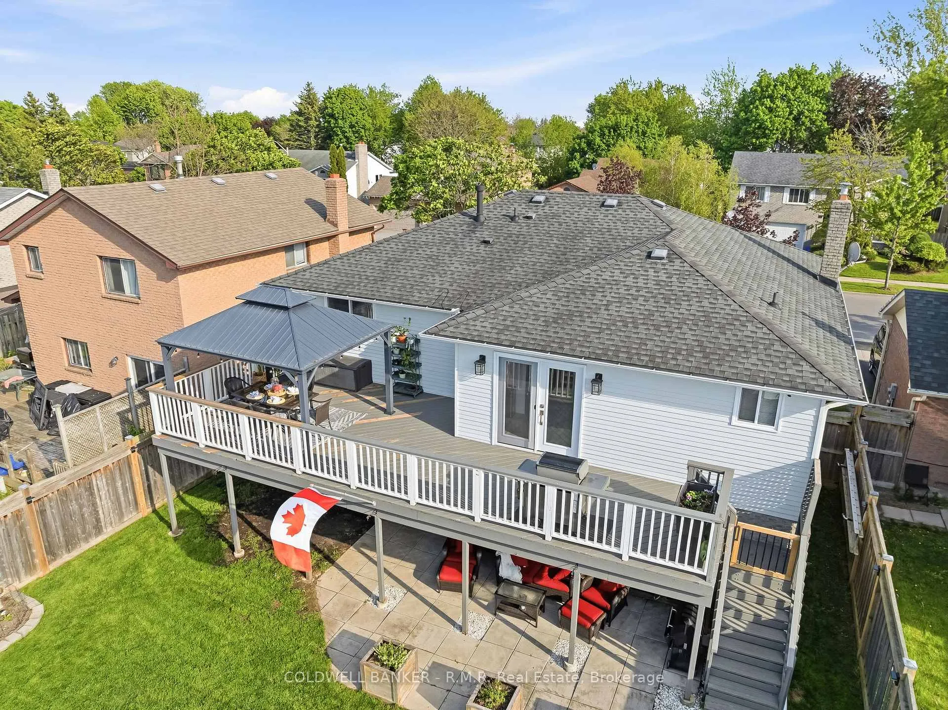 Photo 47 of 14 Glenabbey Drive, Clarington, Courtice — HOMEH