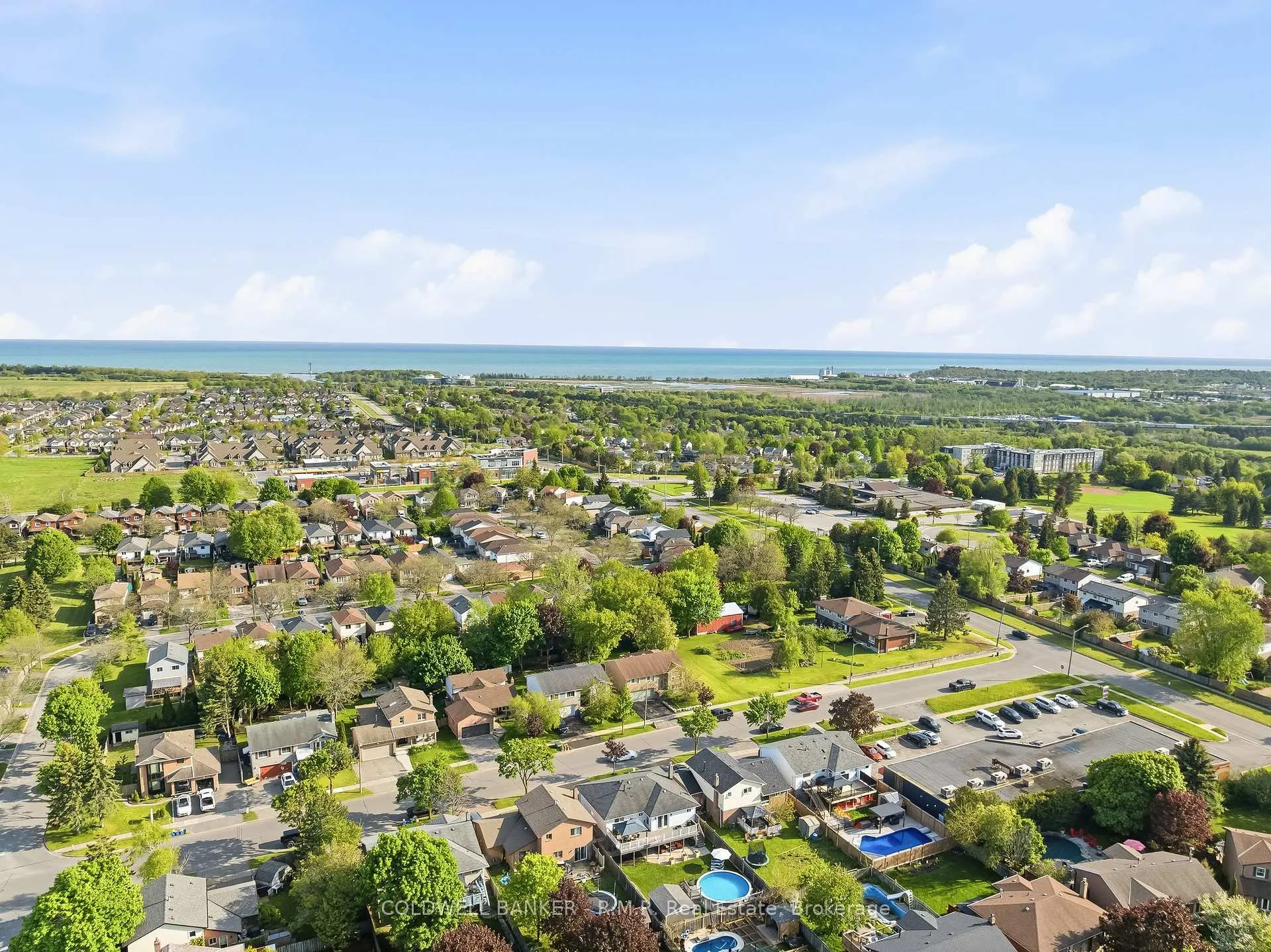 Photo 50 of 14 Glenabbey Drive, Clarington, Courtice — HOMEH