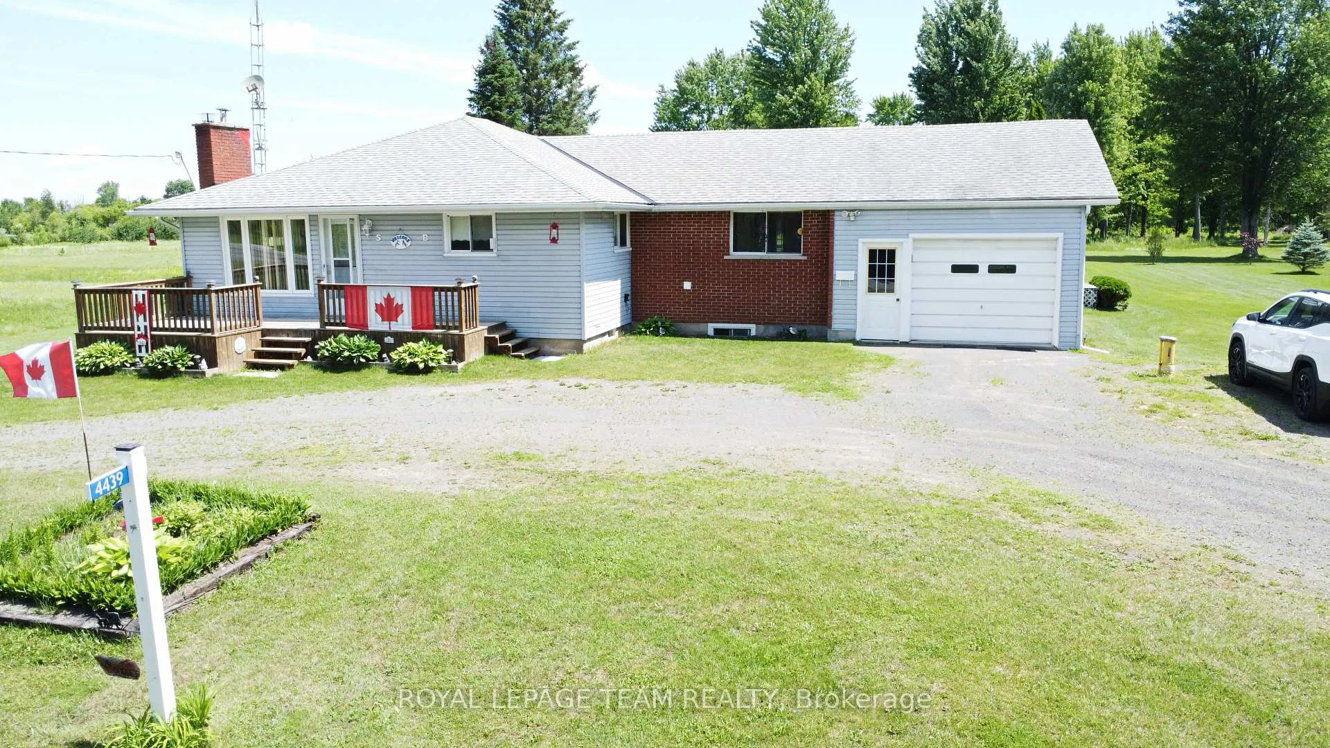 Front of 4439 Carman Road N