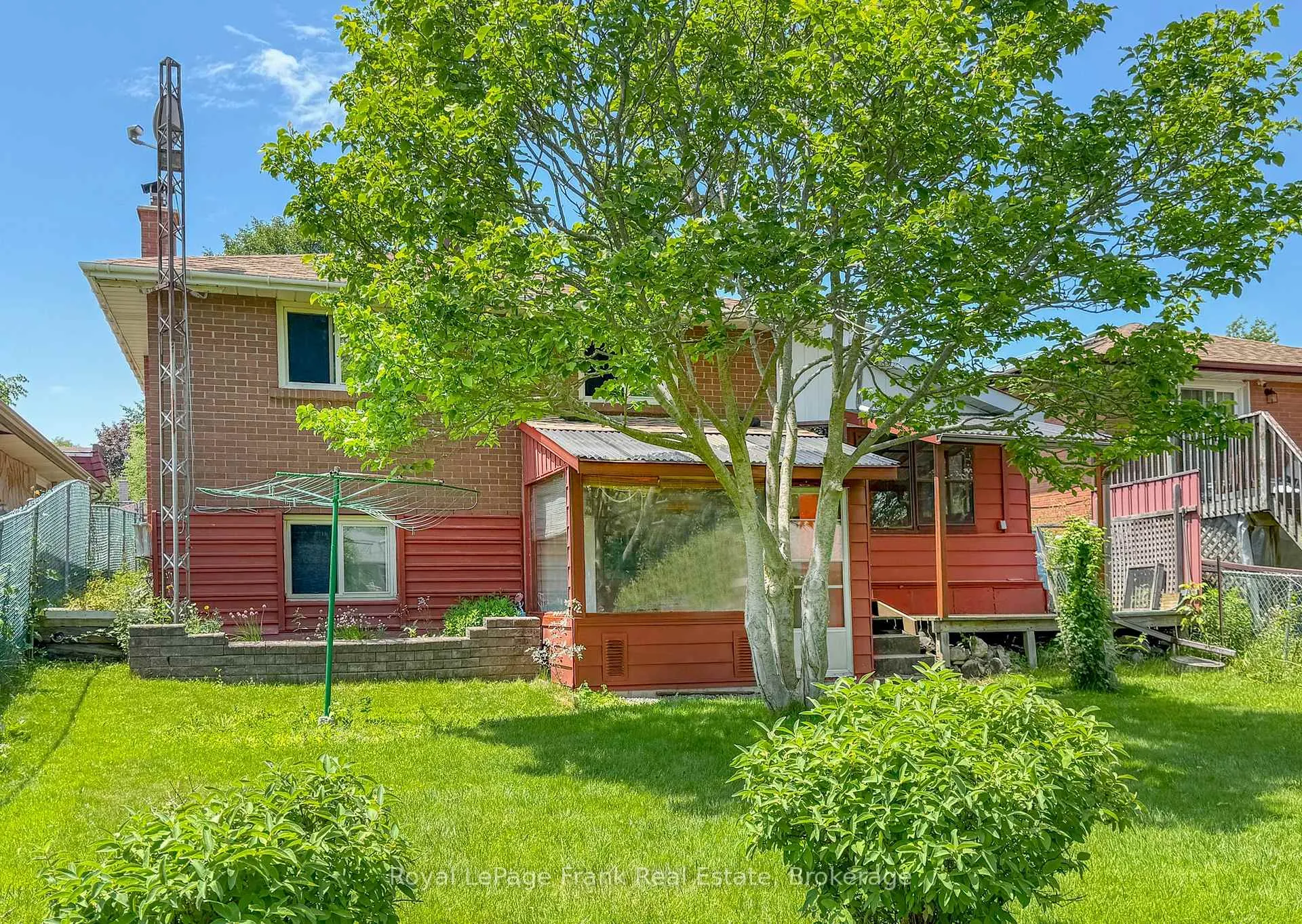Photo 31 of 259 Nipigon Street, Oshawa, McLaughlin — HOMEH