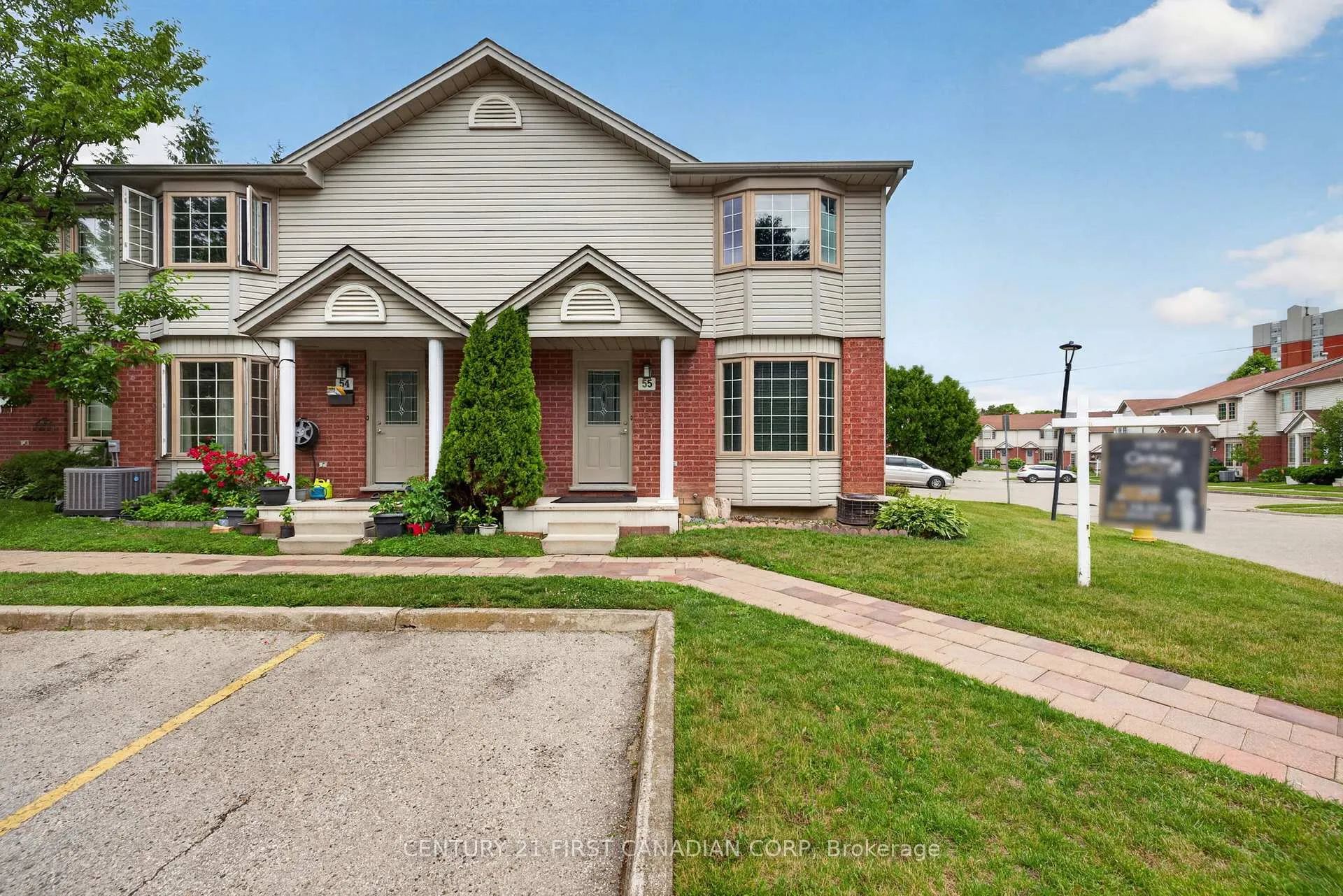 Front of Unit 55, 70 Chapman Court
