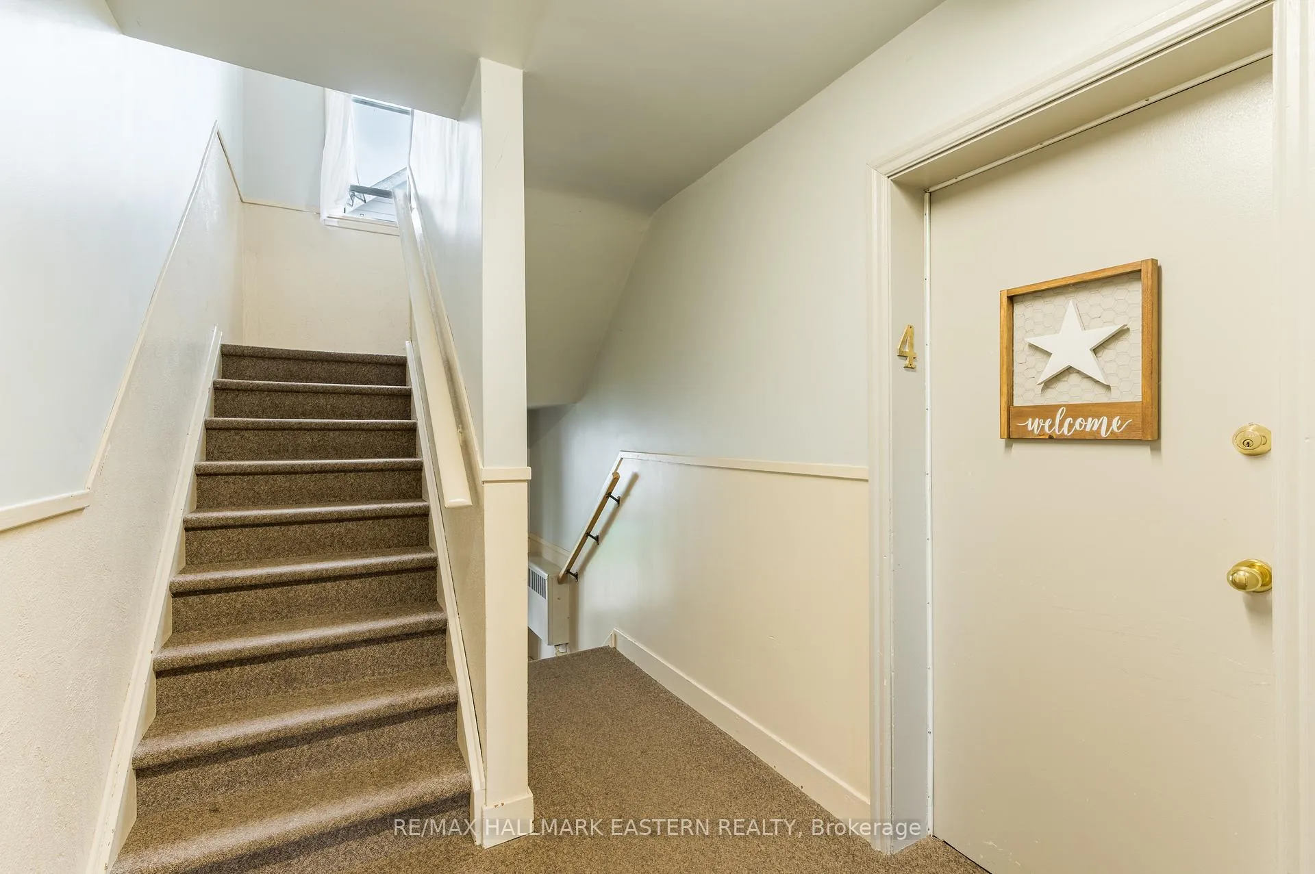 Photo 21 of 809 Nicholls Street, Peterborough, Northcrest Ward 5 — HOMEH