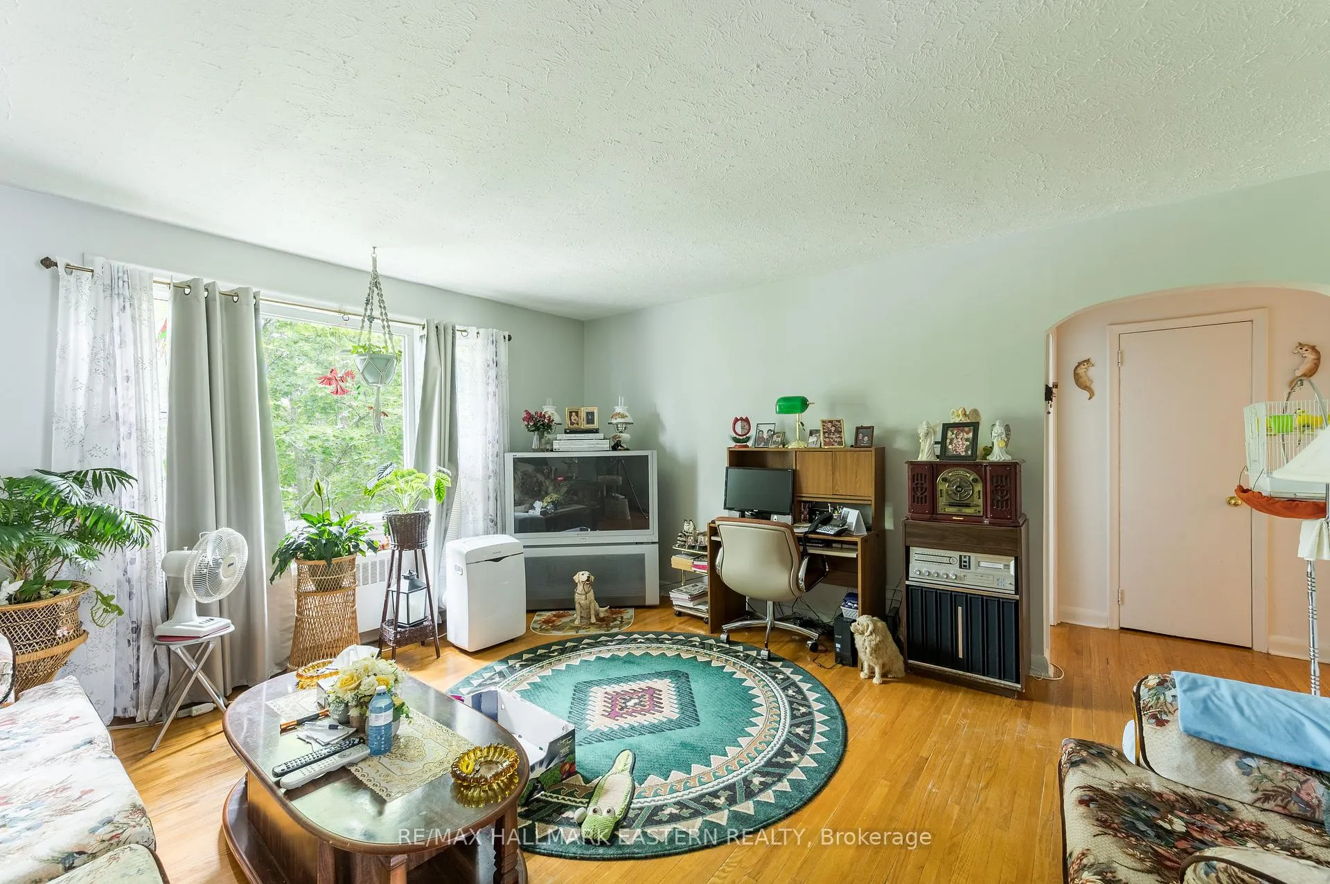 Photo 30 of 809 Nicholls Street, Peterborough, Northcrest Ward 5 — HOMEH