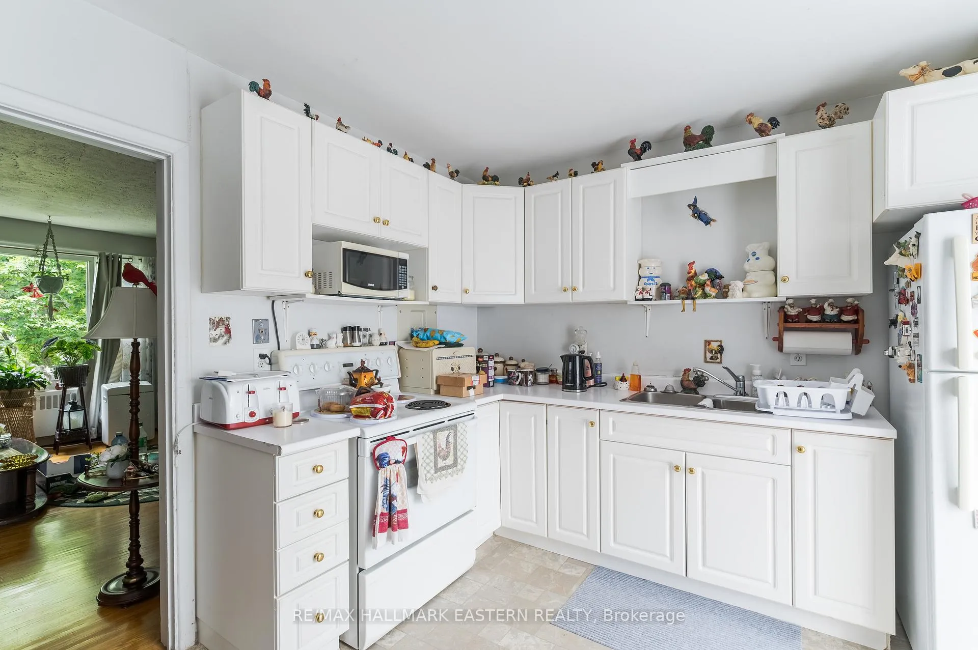 Photo 32 of 809 Nicholls Street, Peterborough, Northcrest Ward 5 — HOMEH