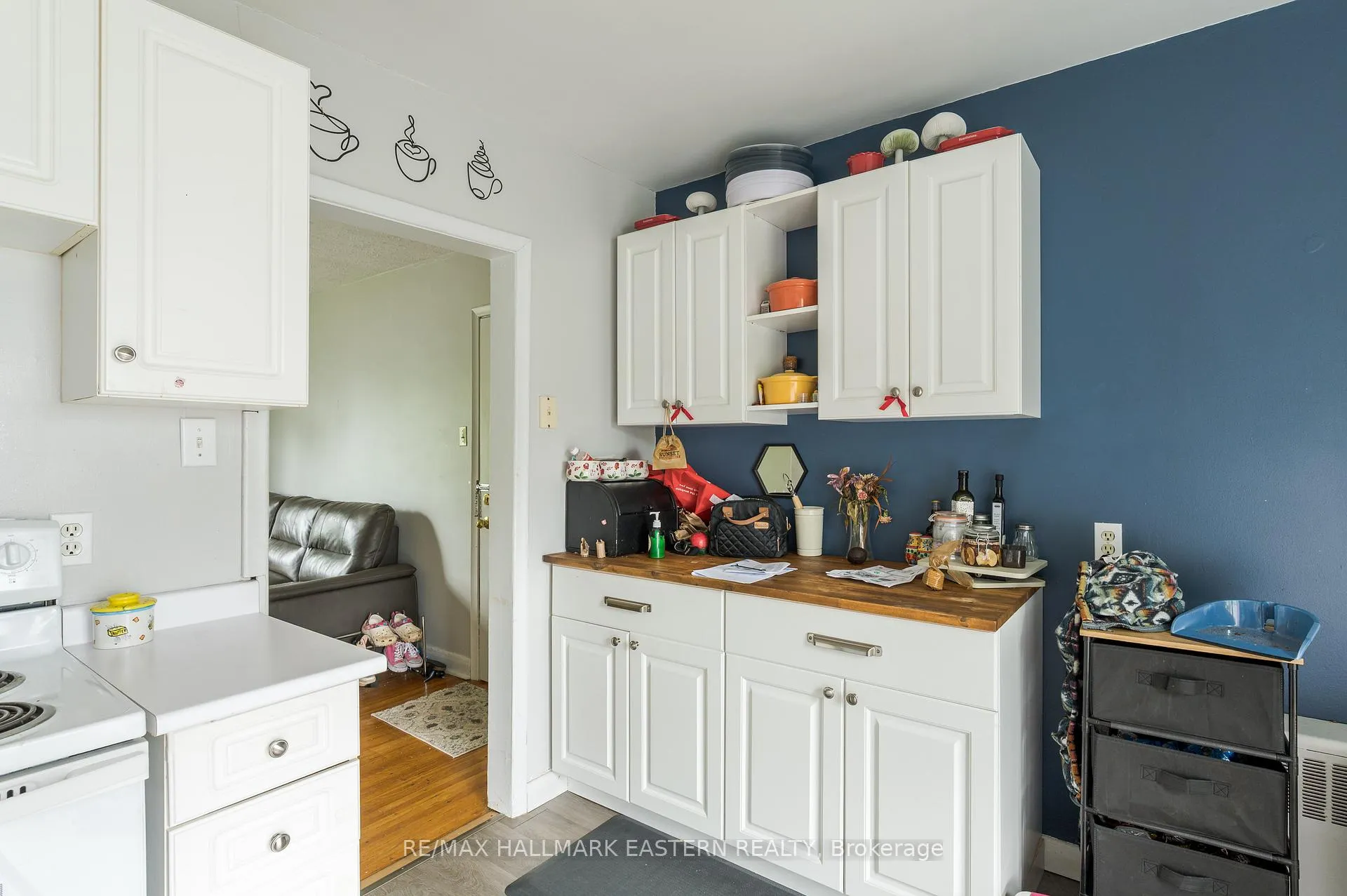 Photo 39 of 809 Nicholls Street, Peterborough, Northcrest Ward 5 — HOMEH