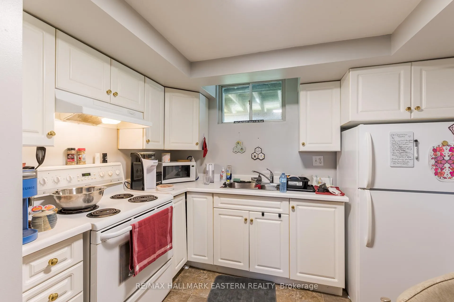 Photo 43 of 809 Nicholls Street, Peterborough, Northcrest Ward 5 — HOMEH