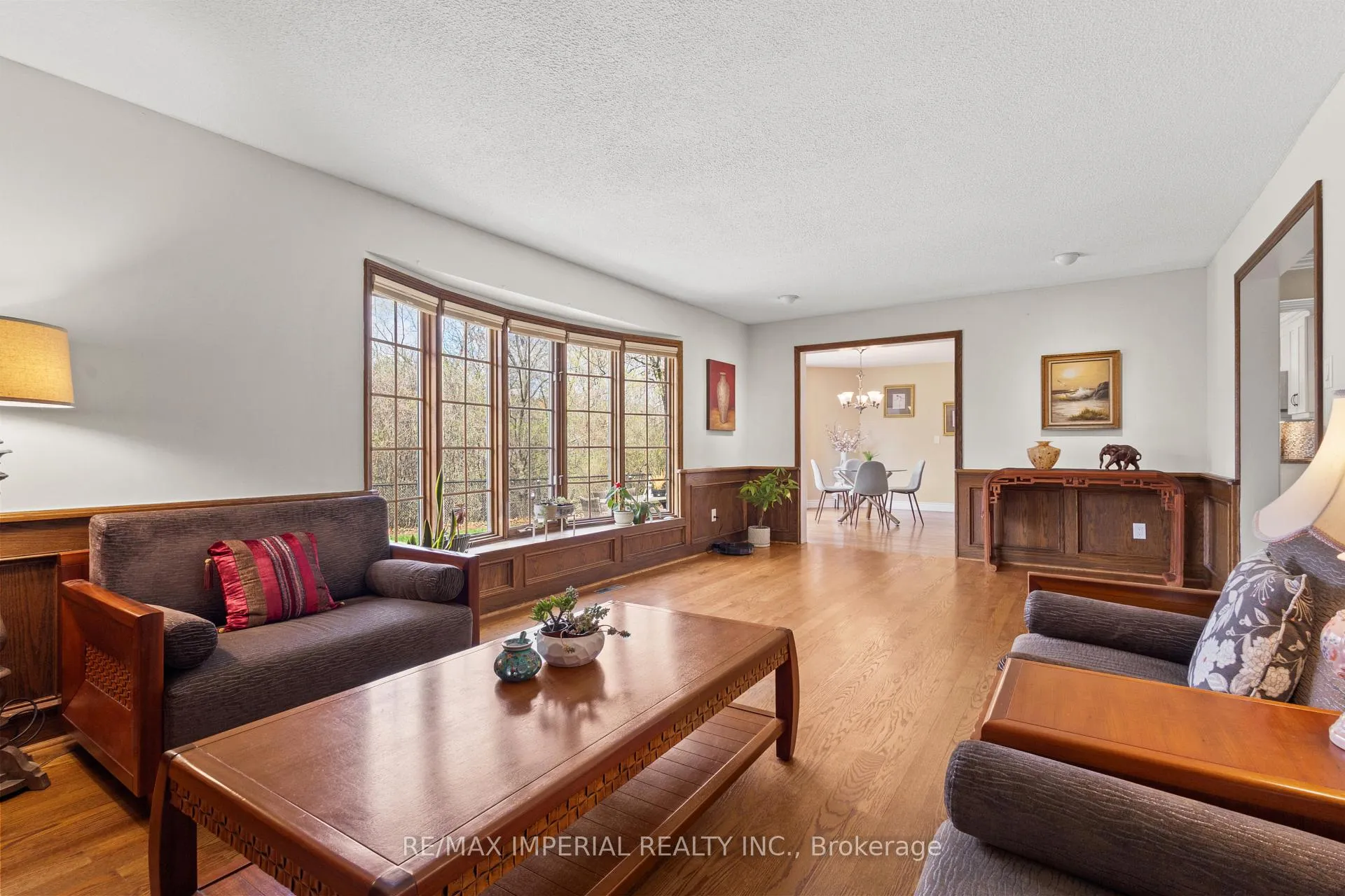 Photo 10 of 2044 Schoolmaster Circle, Oakville, Glen Abbey — HOMEH