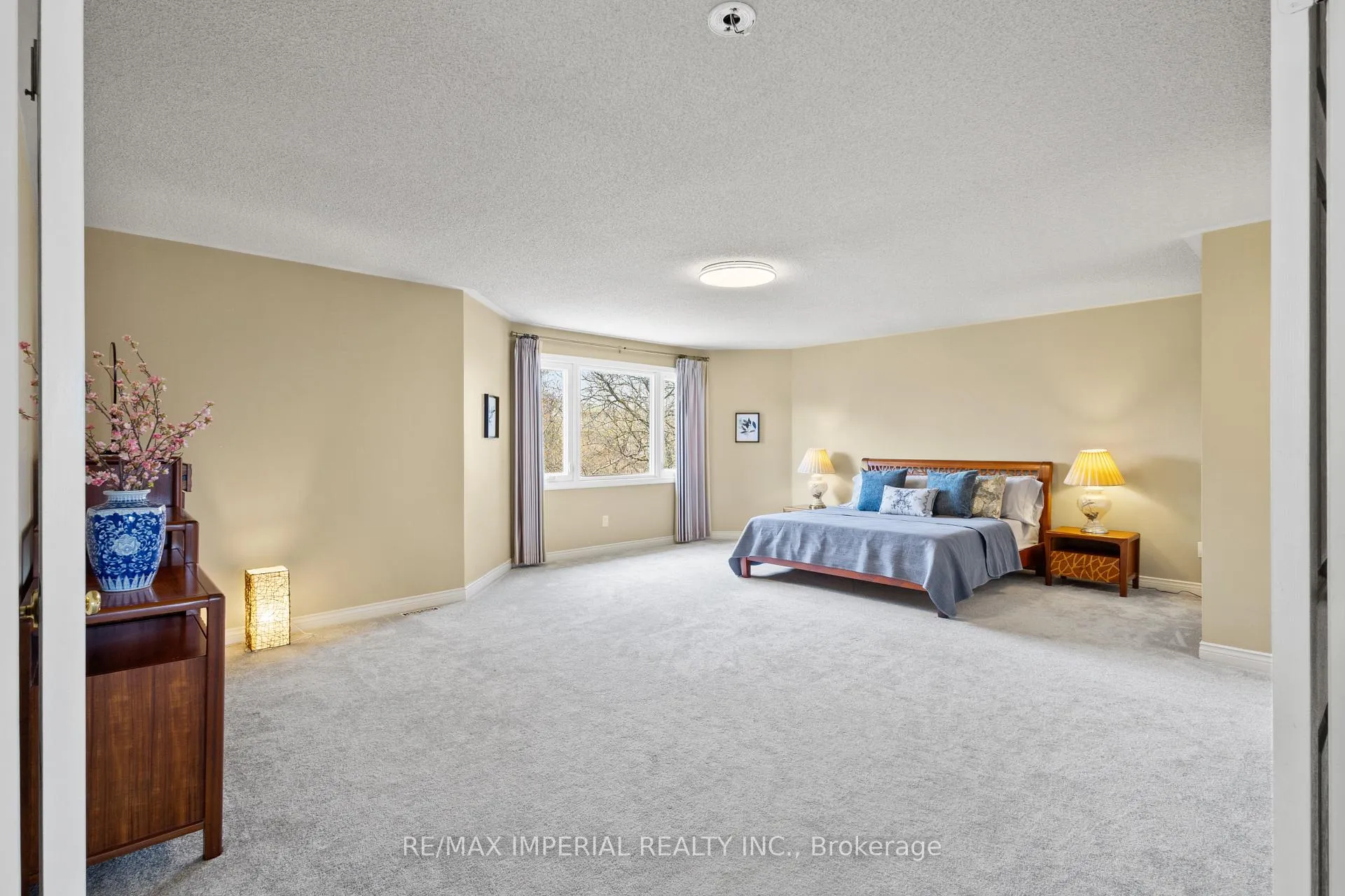 Photo 21 of 2044 Schoolmaster Circle, Oakville, Glen Abbey — HOMEH