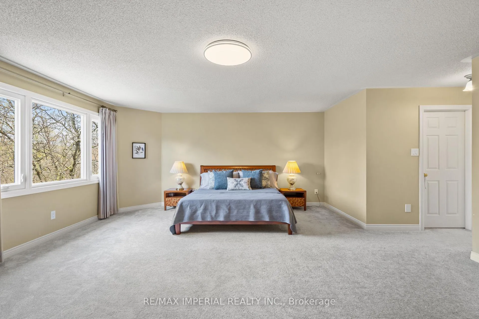 Photo 22 of 2044 Schoolmaster Circle, Oakville, Glen Abbey — HOMEH