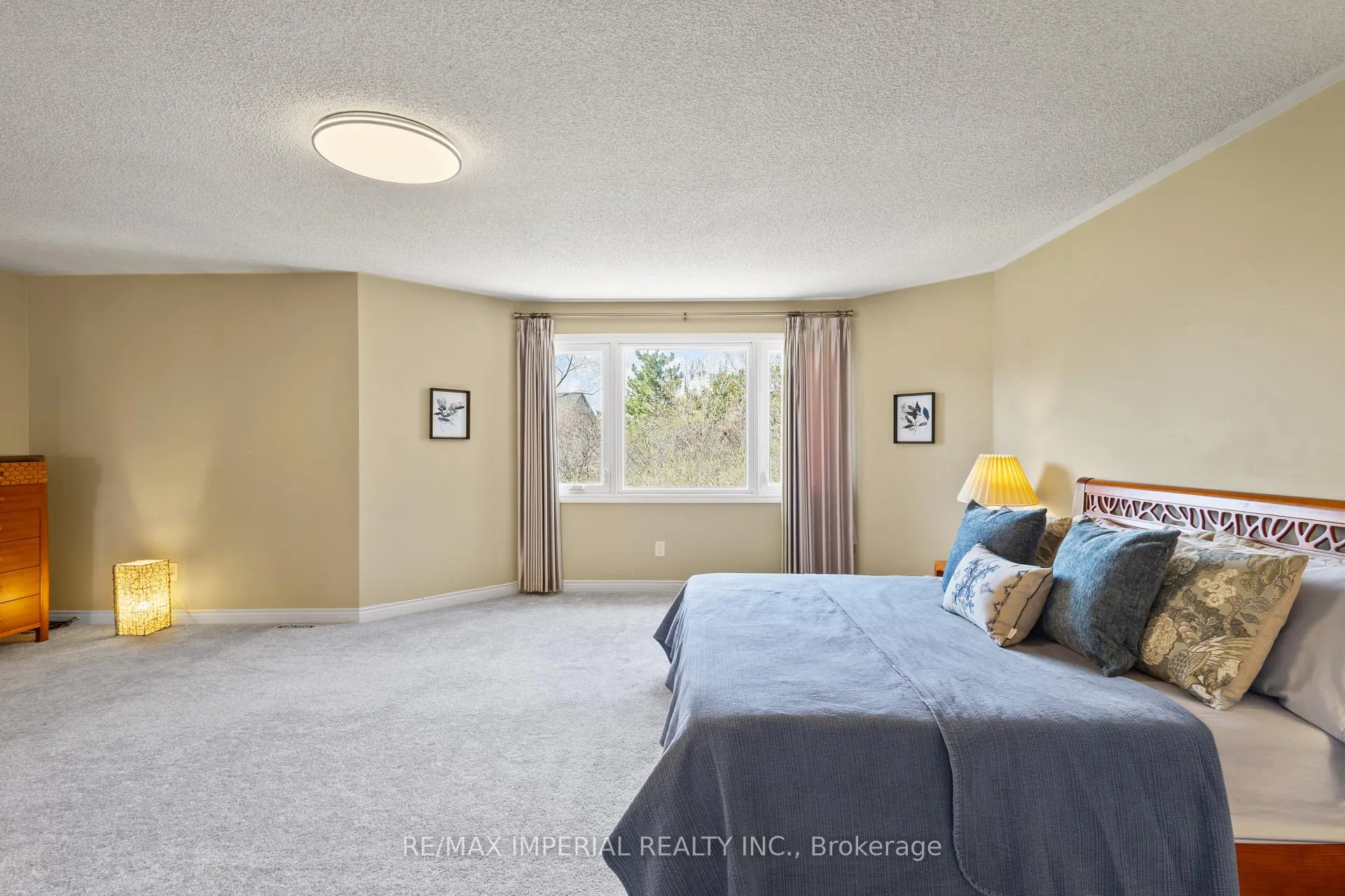 Photo 23 of 2044 Schoolmaster Circle, Oakville, Glen Abbey — HOMEH