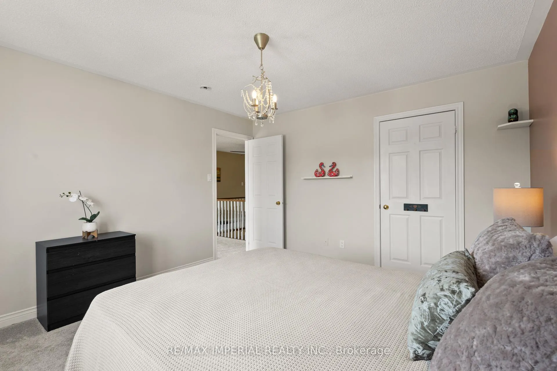 Photo 34 of 2044 Schoolmaster Circle, Oakville, Glen Abbey — HOMEH