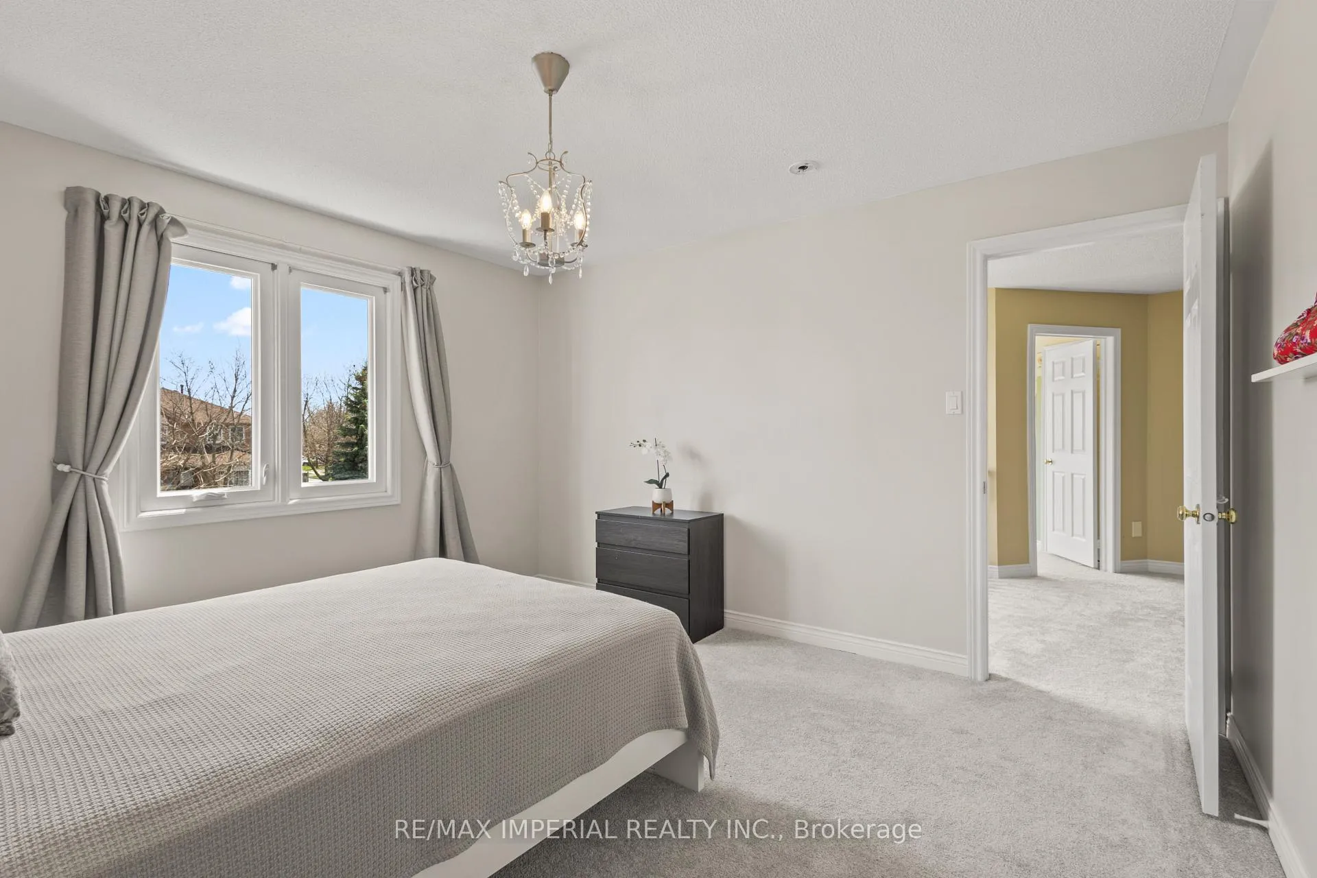 Photo 35 of 2044 Schoolmaster Circle, Oakville, Glen Abbey — HOMEH