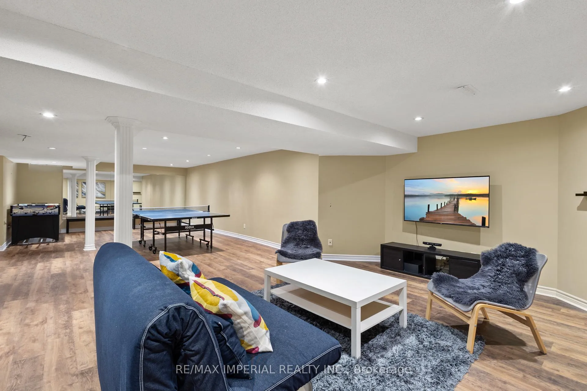 Photo 40 of 2044 Schoolmaster Circle, Oakville, Glen Abbey — HOMEH