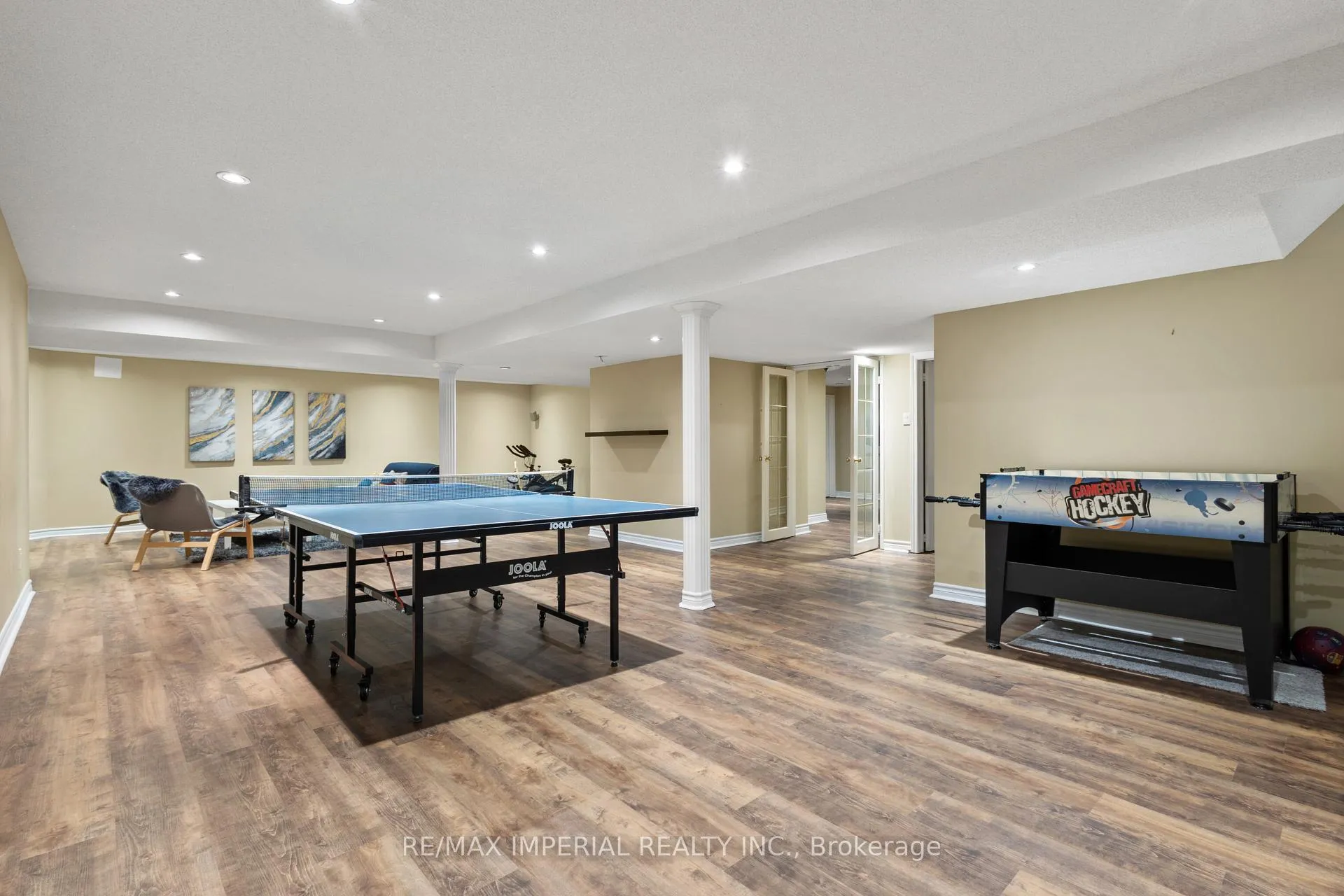 Photo 43 of 2044 Schoolmaster Circle, Oakville, Glen Abbey — HOMEH