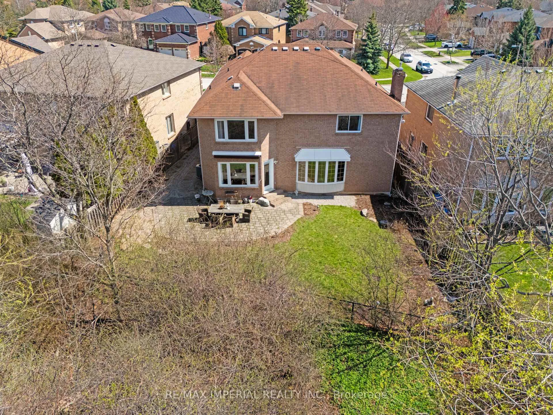 Photo 48 of 2044 Schoolmaster Circle, Oakville, Glen Abbey — HOMEH