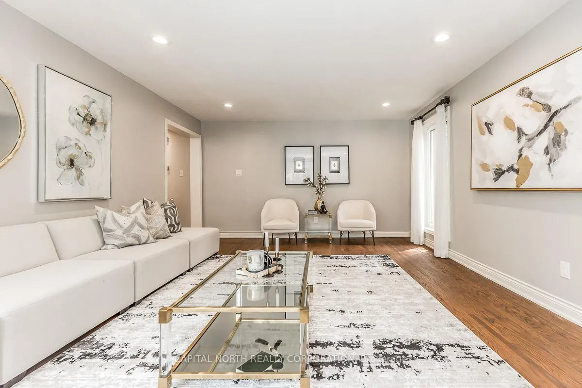 Photo 22 of 4 Prescott Court, Markham, Bayview Glen — HOMEH