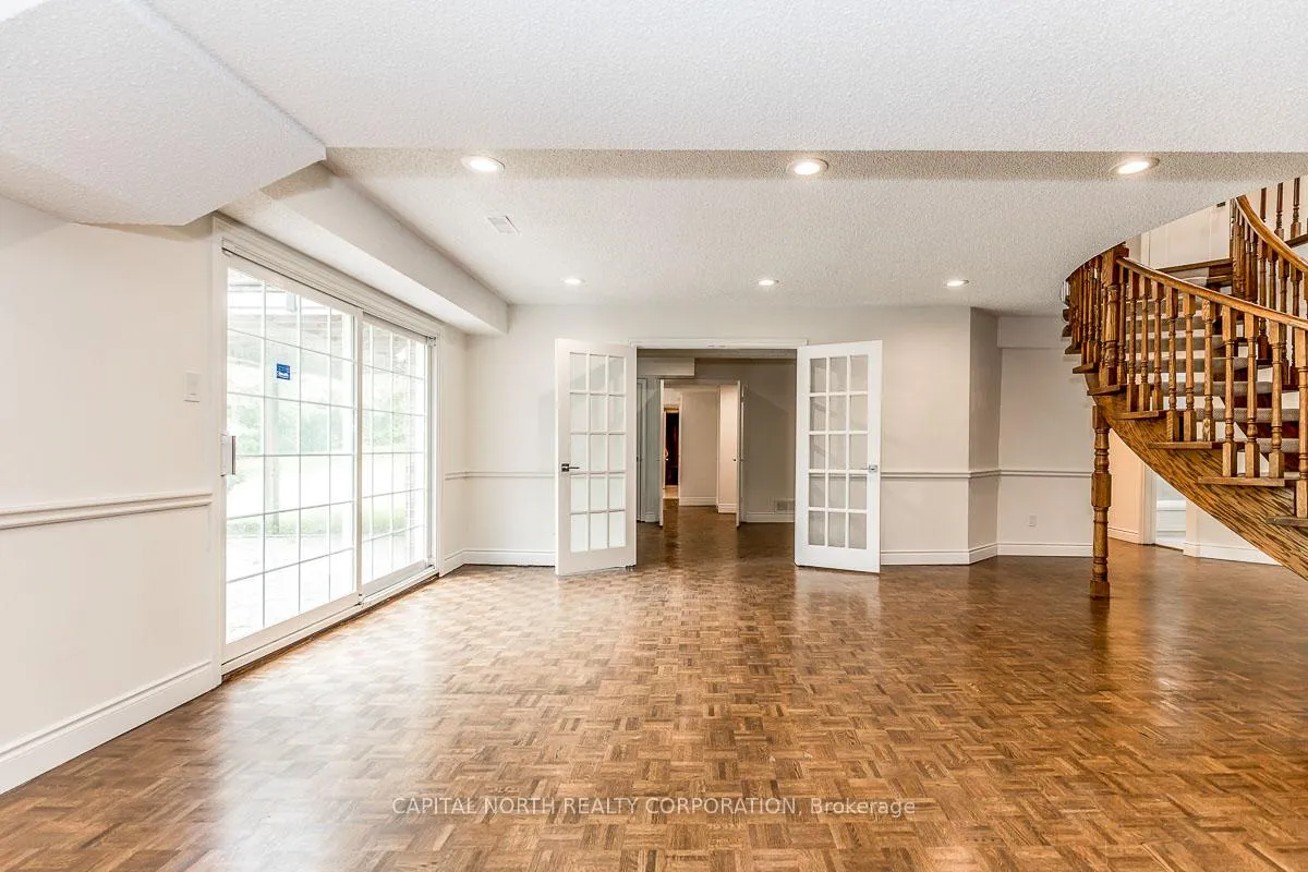 Photo 34 of 4 Prescott Court, Markham, Bayview Glen — HOMEH