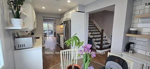 Photo 3 of 20 Nina Court, Cavan Monaghan, Millbrook Village — HOMEH