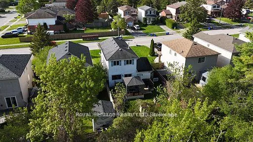 Photo 33 of 20 Nina Court, Cavan Monaghan, Millbrook Village — HOMEH