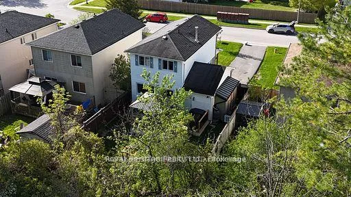 Photo 34 of 20 Nina Court, Cavan Monaghan, Millbrook Village — HOMEH