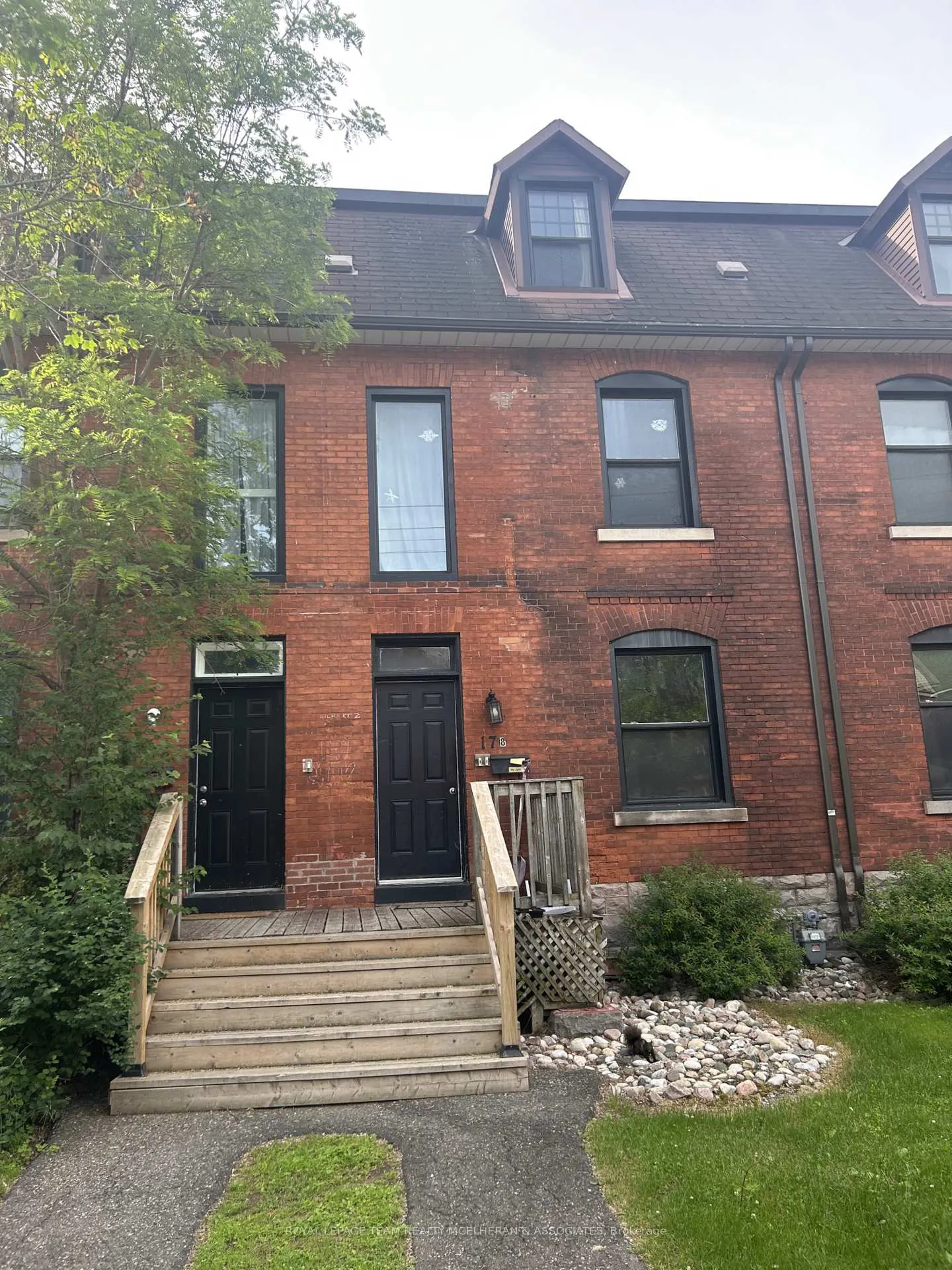 Photo 2 of Unit B, 178 Second Avenue, Ottawa, Glebe — HOMEH