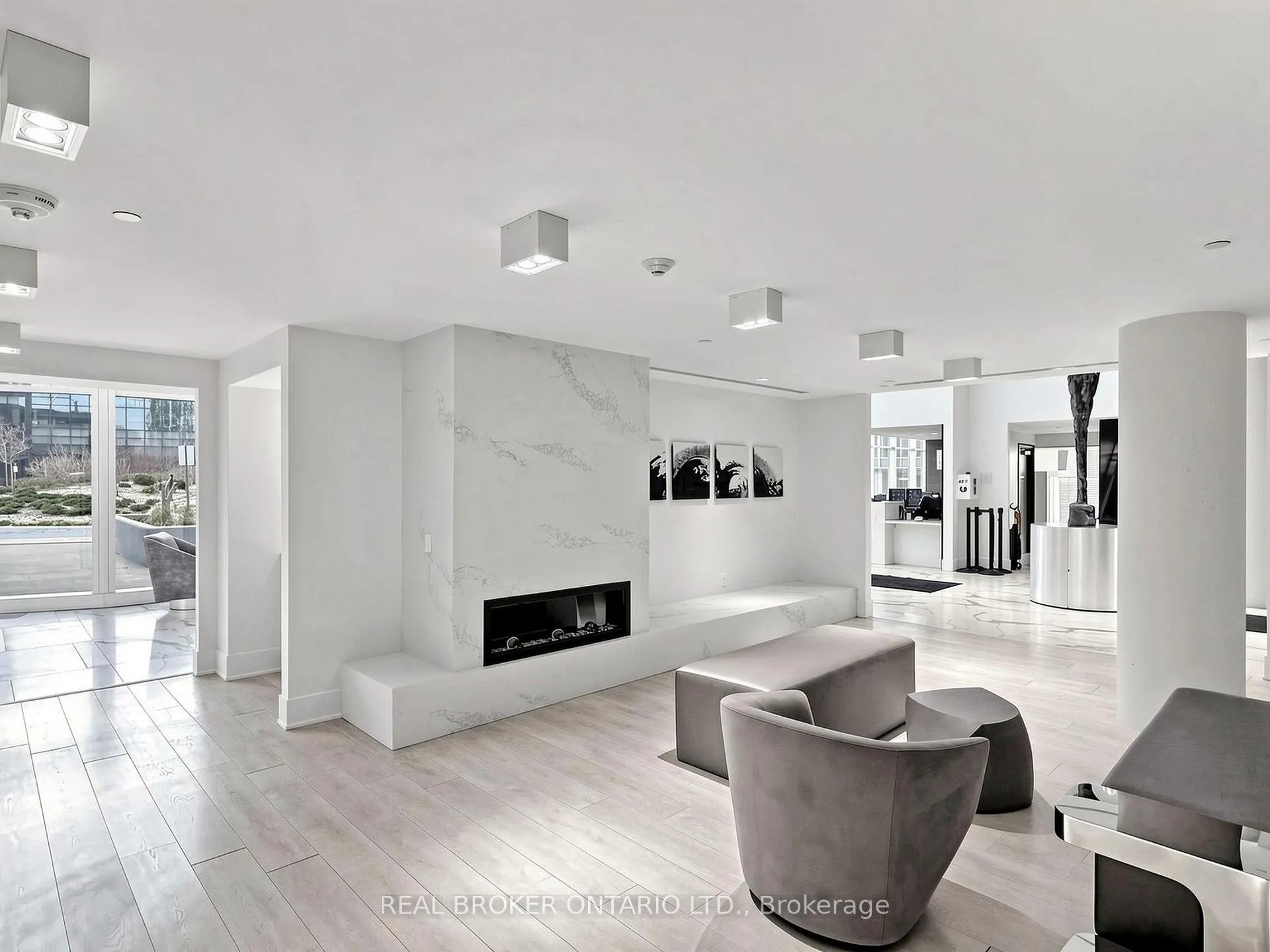 Photo 8 of Unit 3305, 2908 Highway 7 Road, Vaughan, Concord — HOMEH