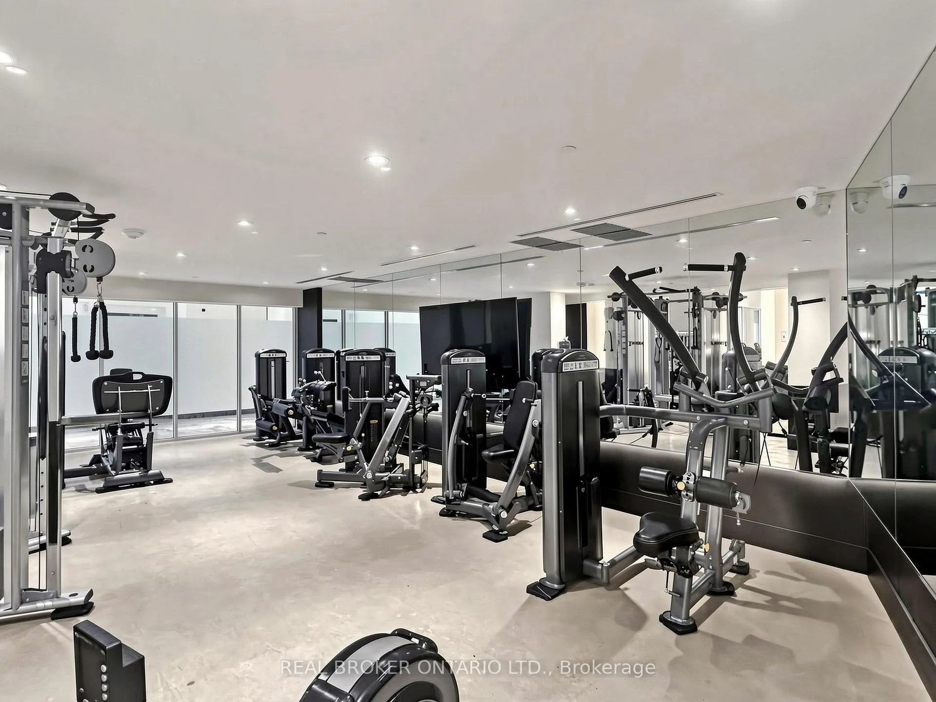 Photo 45 of Unit 3305, 2908 Highway 7 Road, Vaughan, Concord — HOMEH