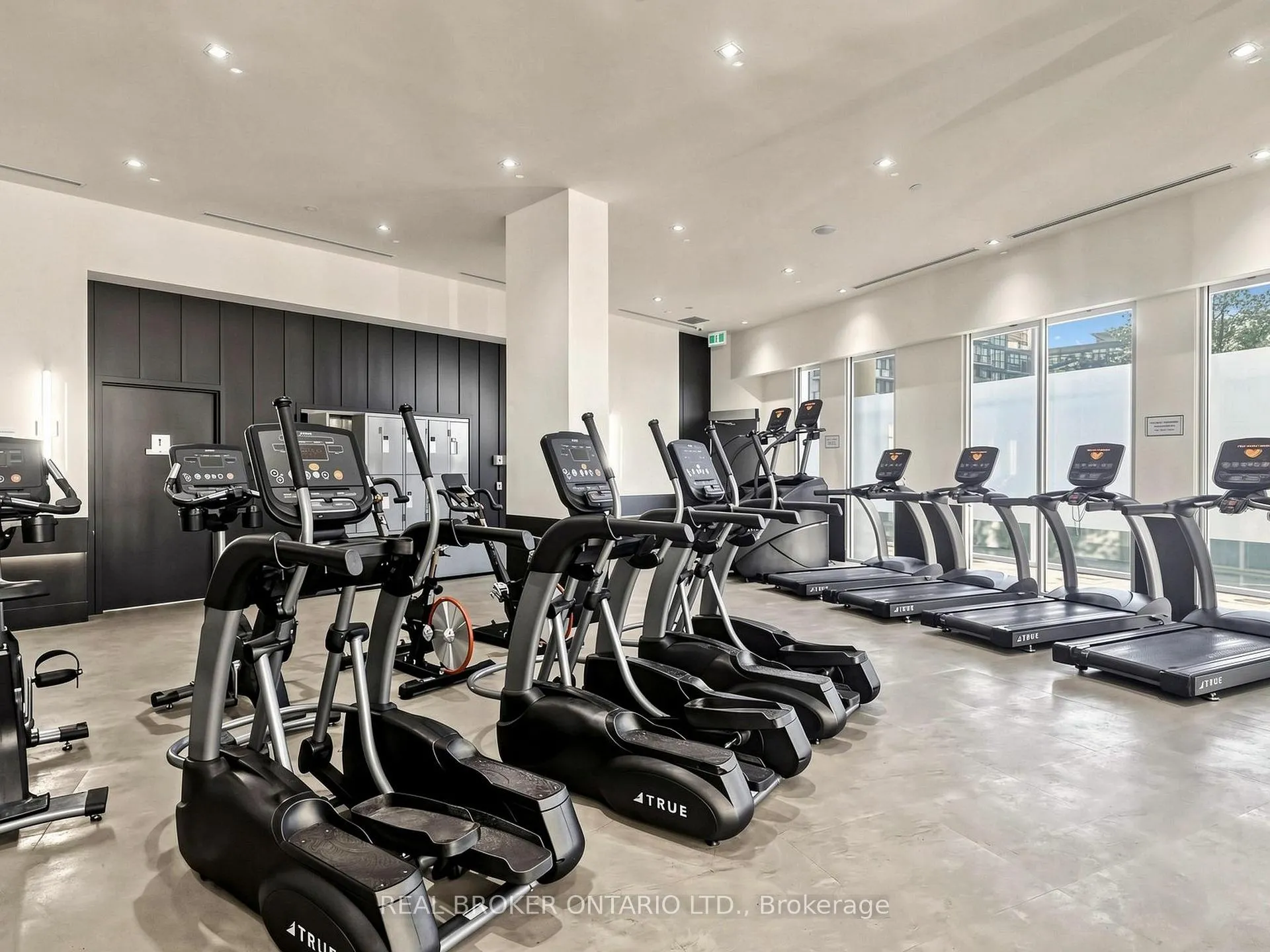 Photo 46 of Unit 3305, 2908 Highway 7 Road, Vaughan, Concord — HOMEH