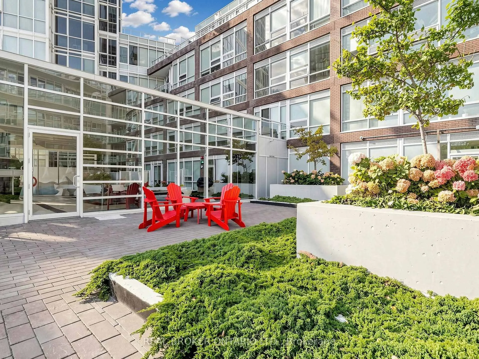 Photo 50 of Unit 3305, 2908 Highway 7 Road, Vaughan, Concord — HOMEH