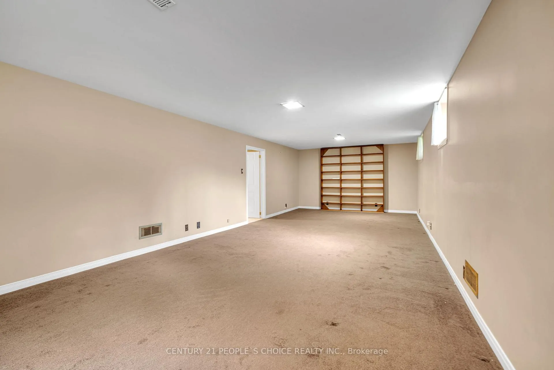 Photo 21 of 586 Central Pk Boulevard N, Oshawa, O'Neill — HOMEH