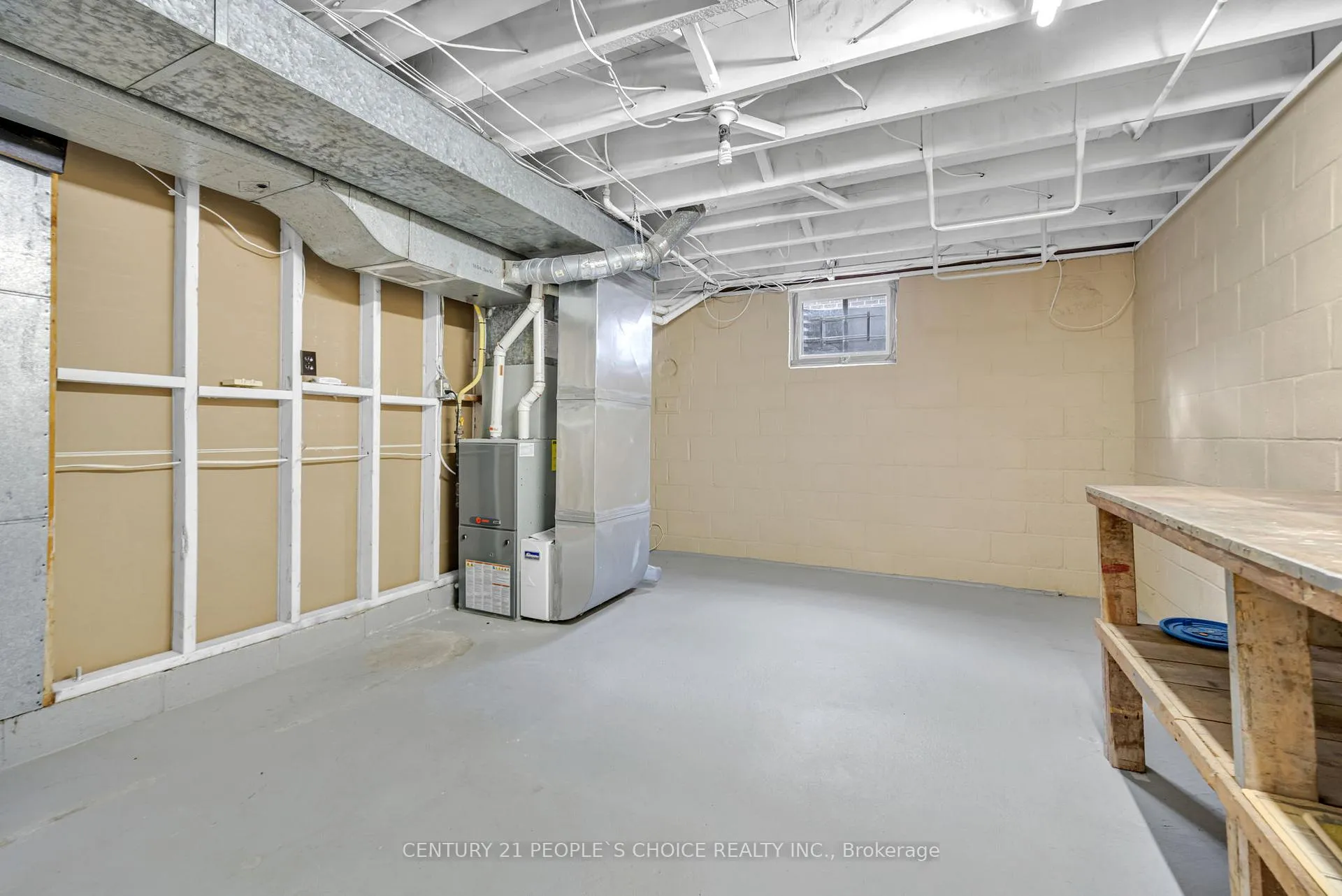 Photo 23 of 586 Central Pk Boulevard N, Oshawa, O'Neill — HOMEH