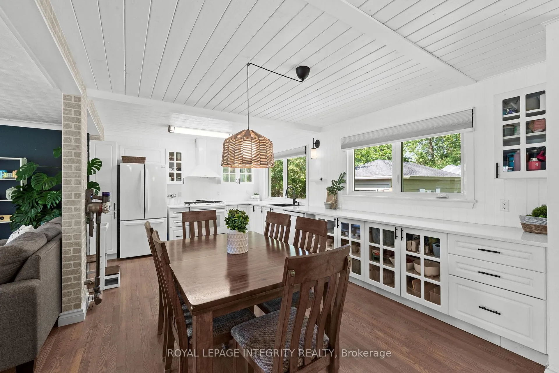 Photo 11 of 48 Dunham Street, Ottawa, Cardinal Heights — HOMEH