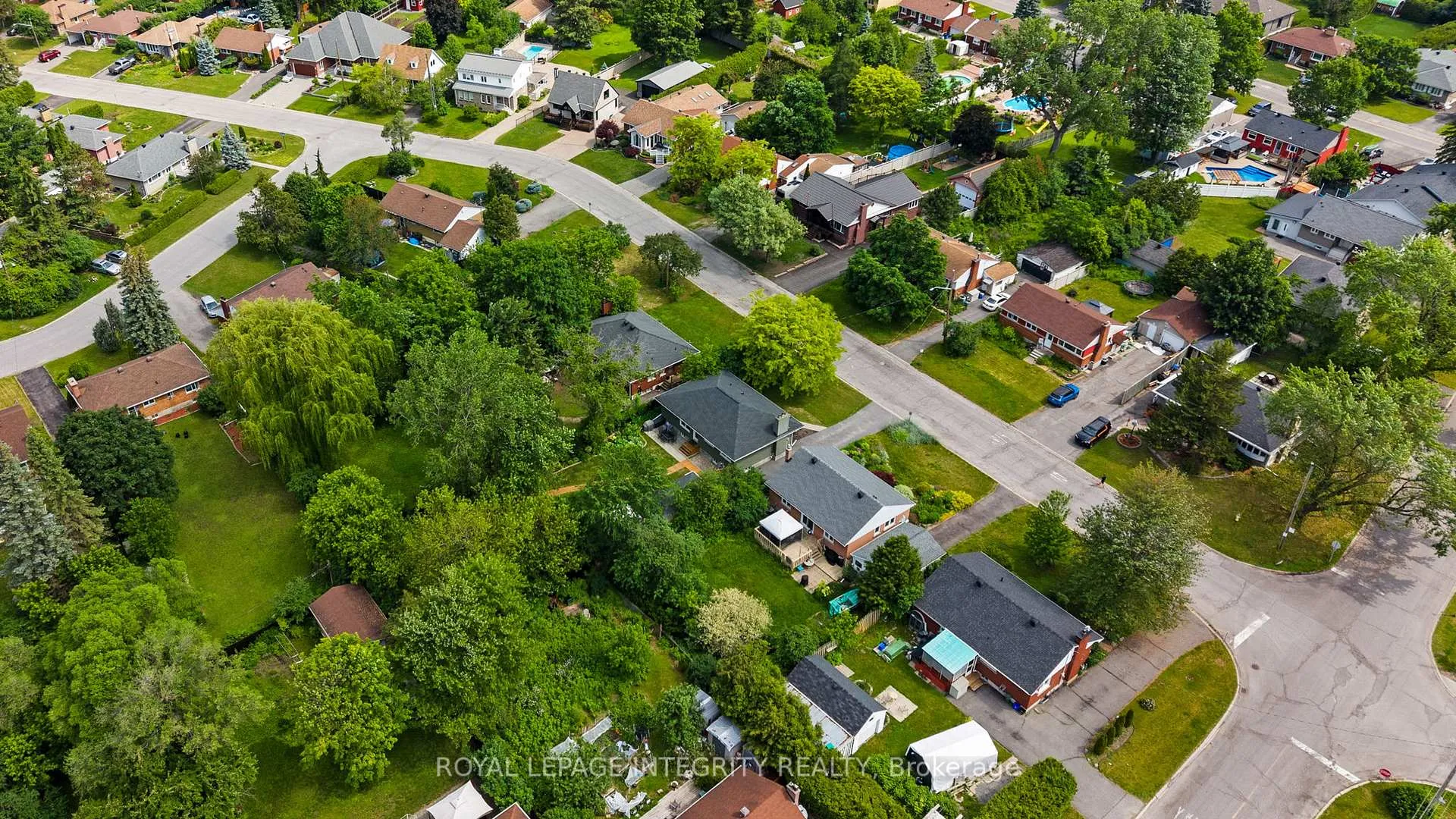 Photo 46 of 48 Dunham Street, Ottawa, Cardinal Heights — HOMEH